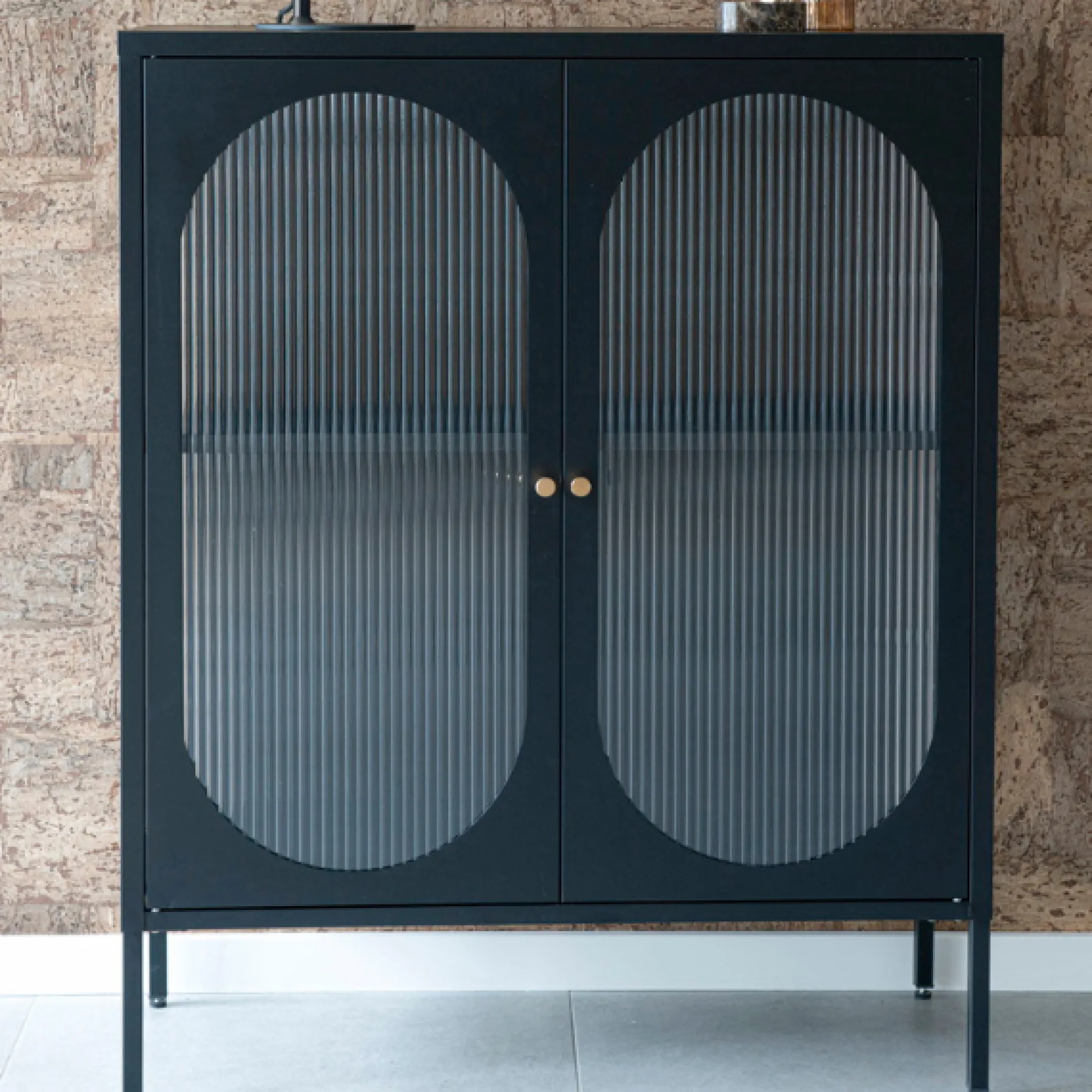 Adelaide Schwarzer Vitrinenschrank 90x35x110 cm
