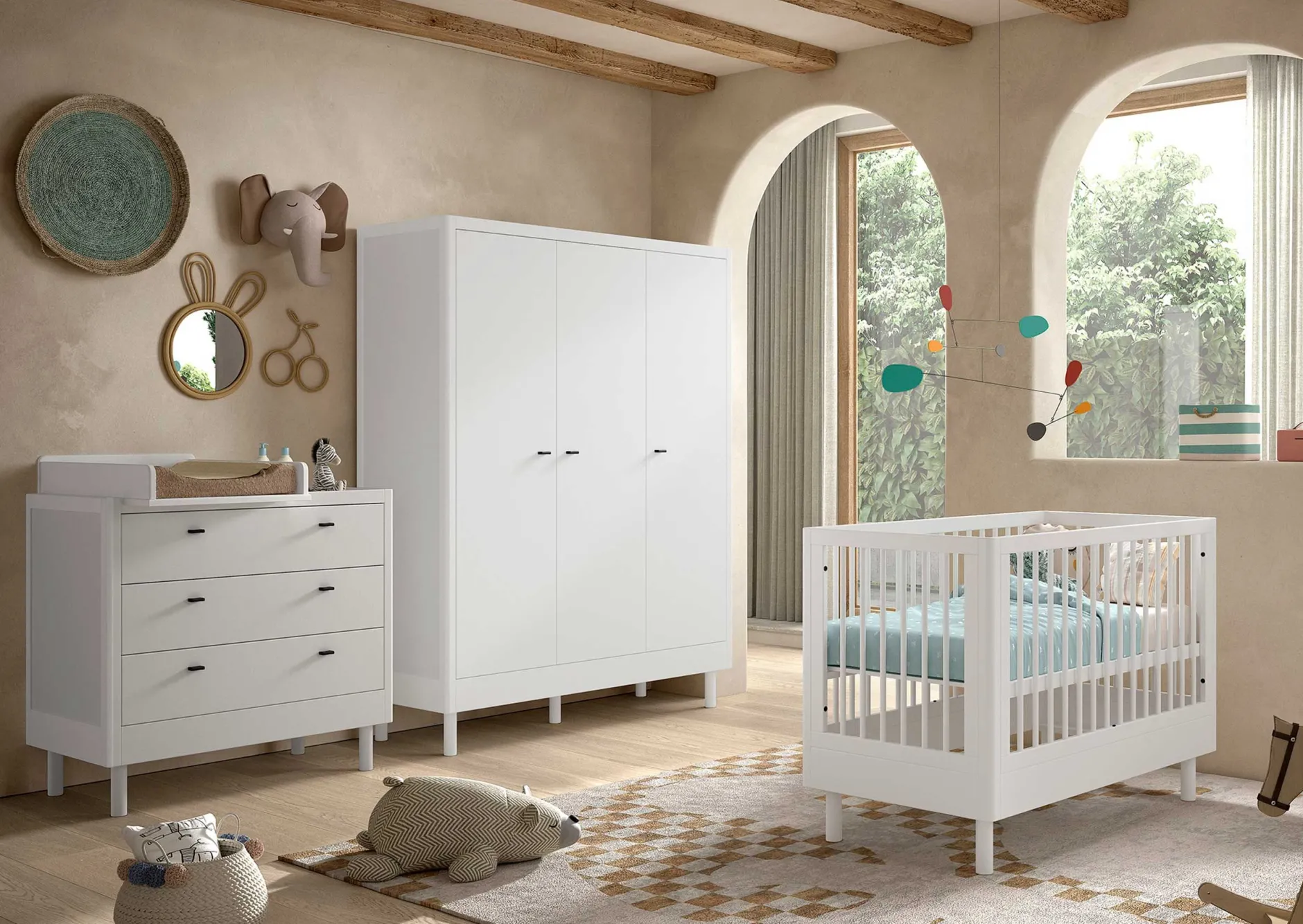Babyzimmer Forrest: Babybett 60x120cm, Kommode mit Windelregal, Kleiderschrank - Weißbuche