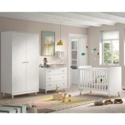 Babyzimmer-Set Billy - Zweitüriger Kleiderschrank, Kommode, Wickeltisch & Babybett - MDF/Weiß