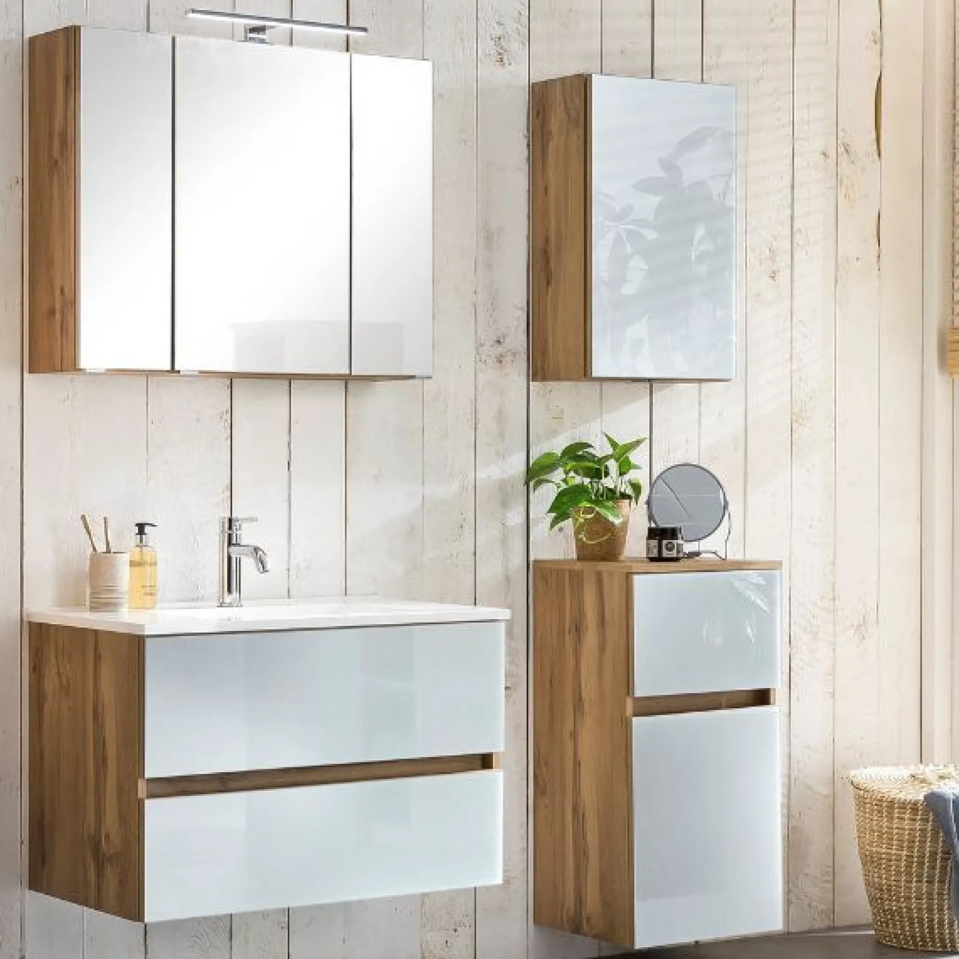Badezimmerset Helsinki | Waschtischschrank, Spiegelschrank, Hängeschrank, Seitenschrank | Wotan Eiche/weißes Design