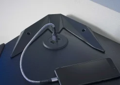 Computertisch Bernal - 119x60x76cm - mit LED-Beleuchtung - schwarz
