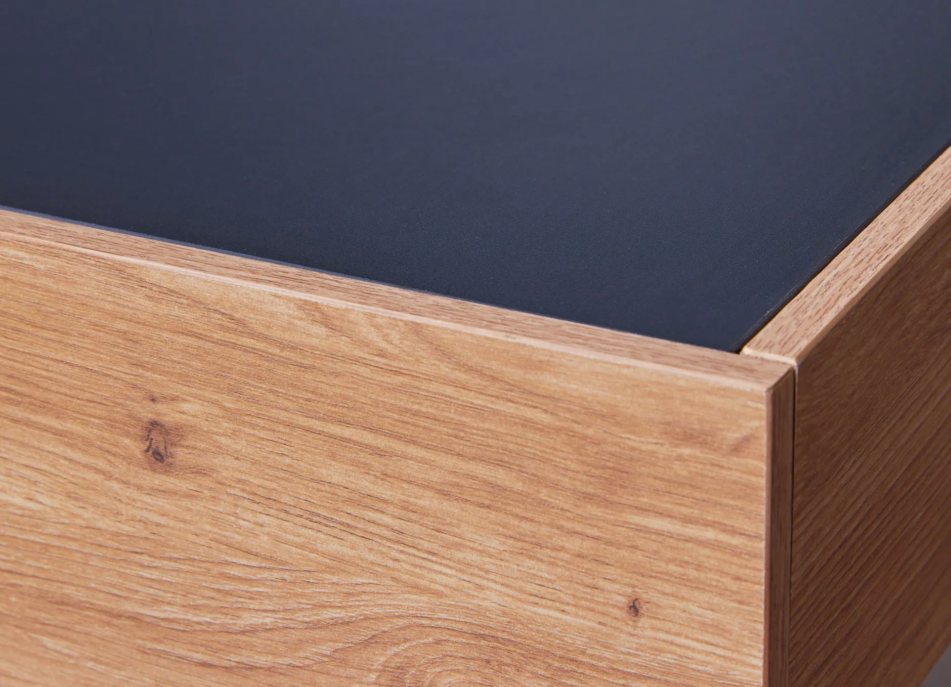 Couchtisch Filora | 110 x 50 x 40 cm | 2 Ablagefächer | Farbe: Eiche
