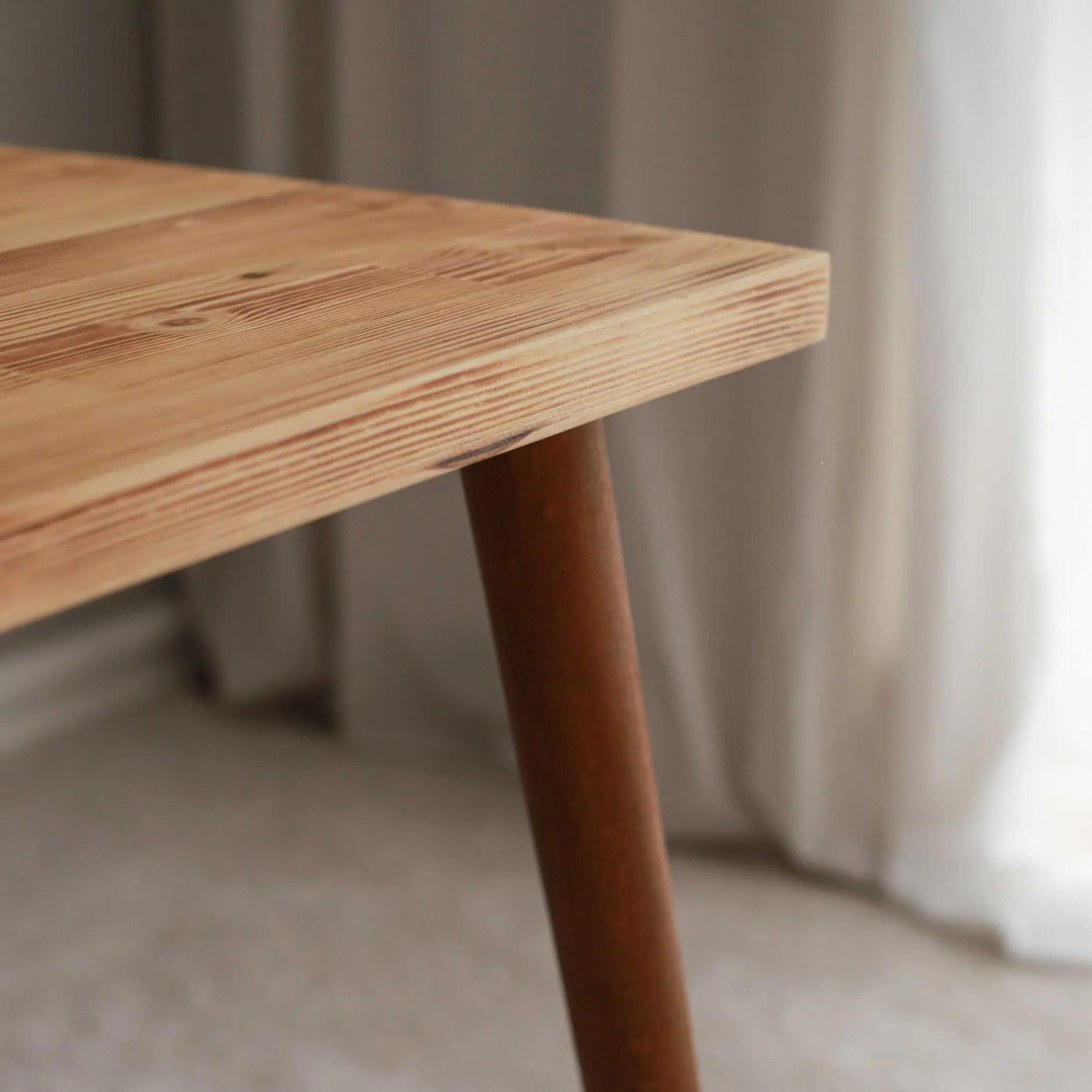 Cozy Schreibtisch | Kiefernholz | Eiche
