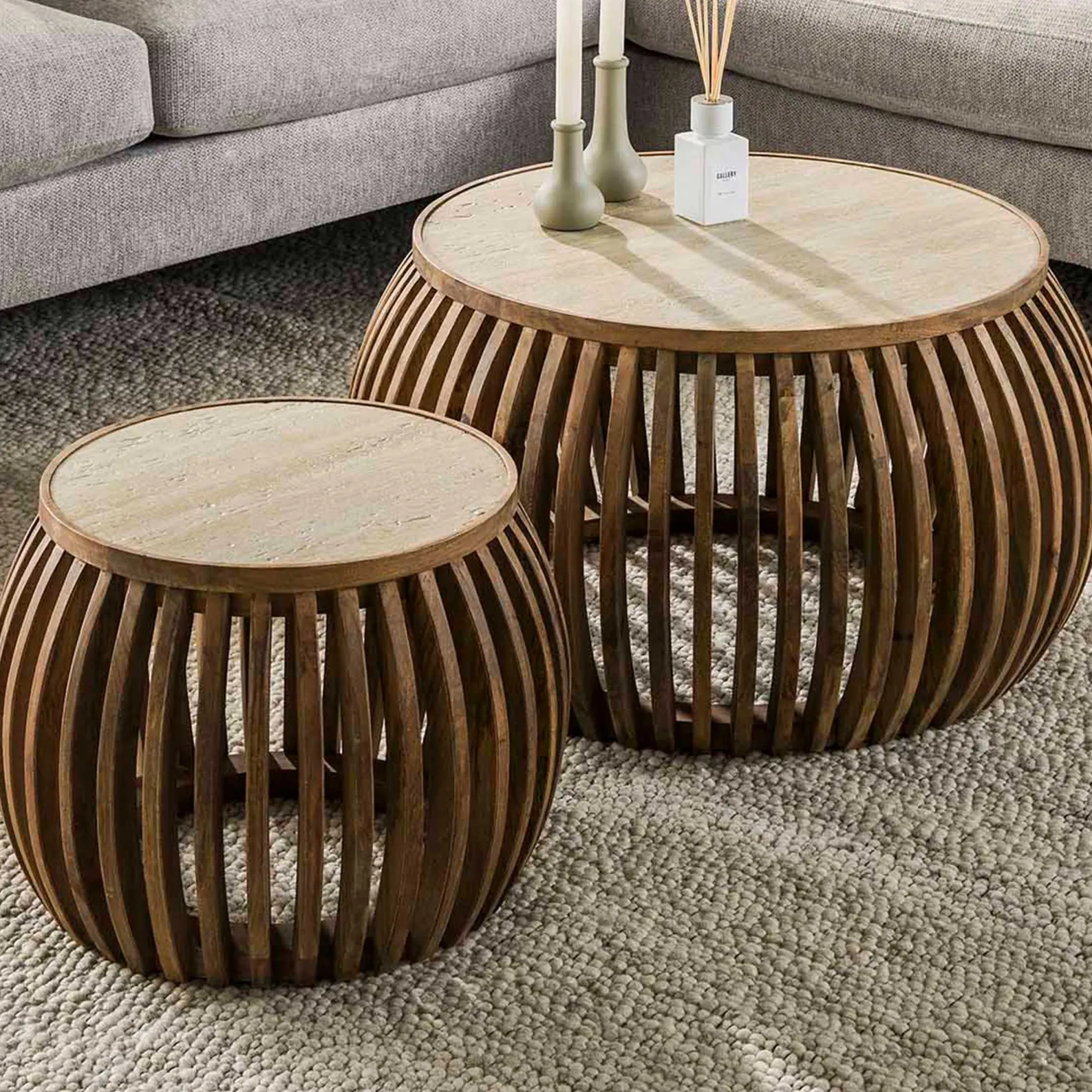 Curve Nuovo Travertin Couchtisch-Set - Massivholz Mango