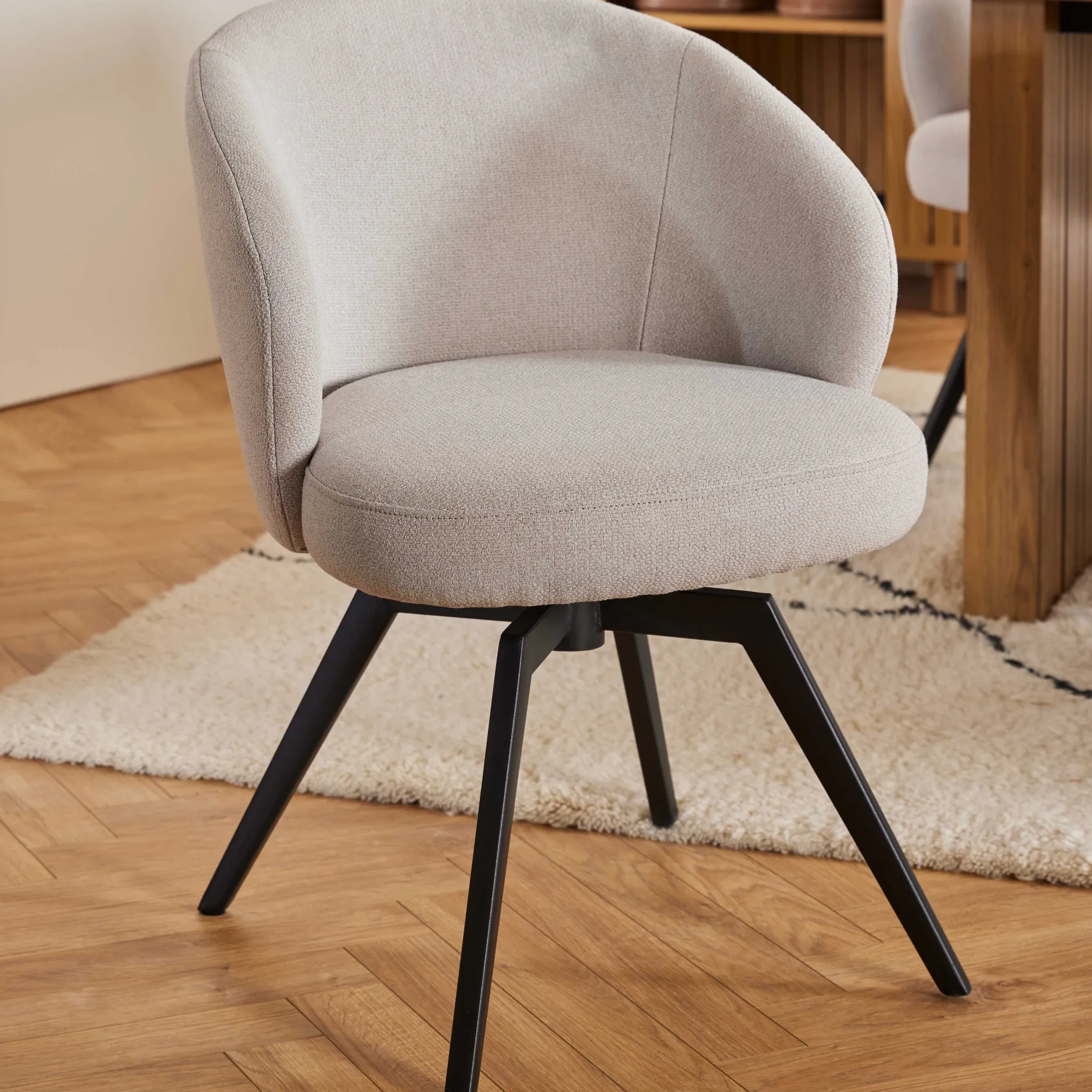 Darlene Esszimmerstuhl - drehbar - beige