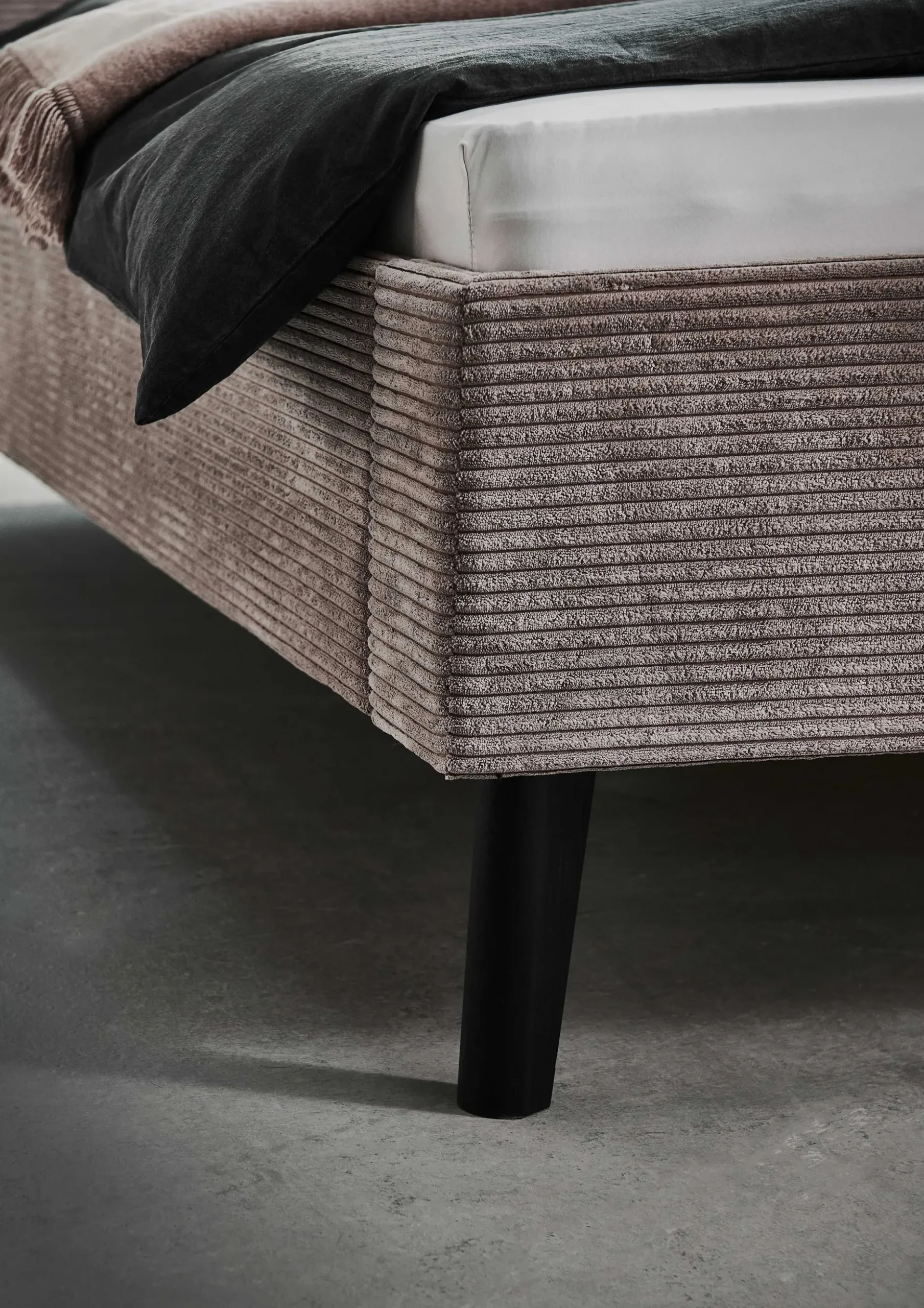 Doppelbett Avola | 140 x 200 cm | Design Taupe