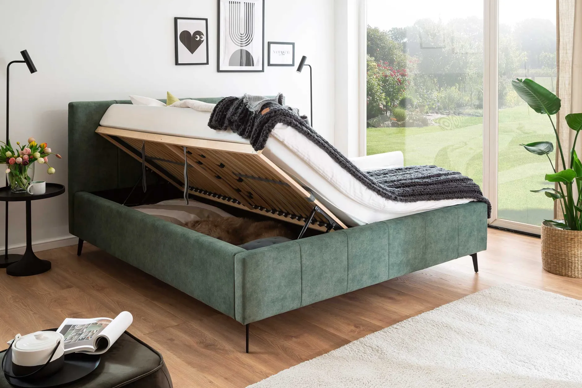 Doppelbett Lizzie 180x200cm mit Stauraum - grün