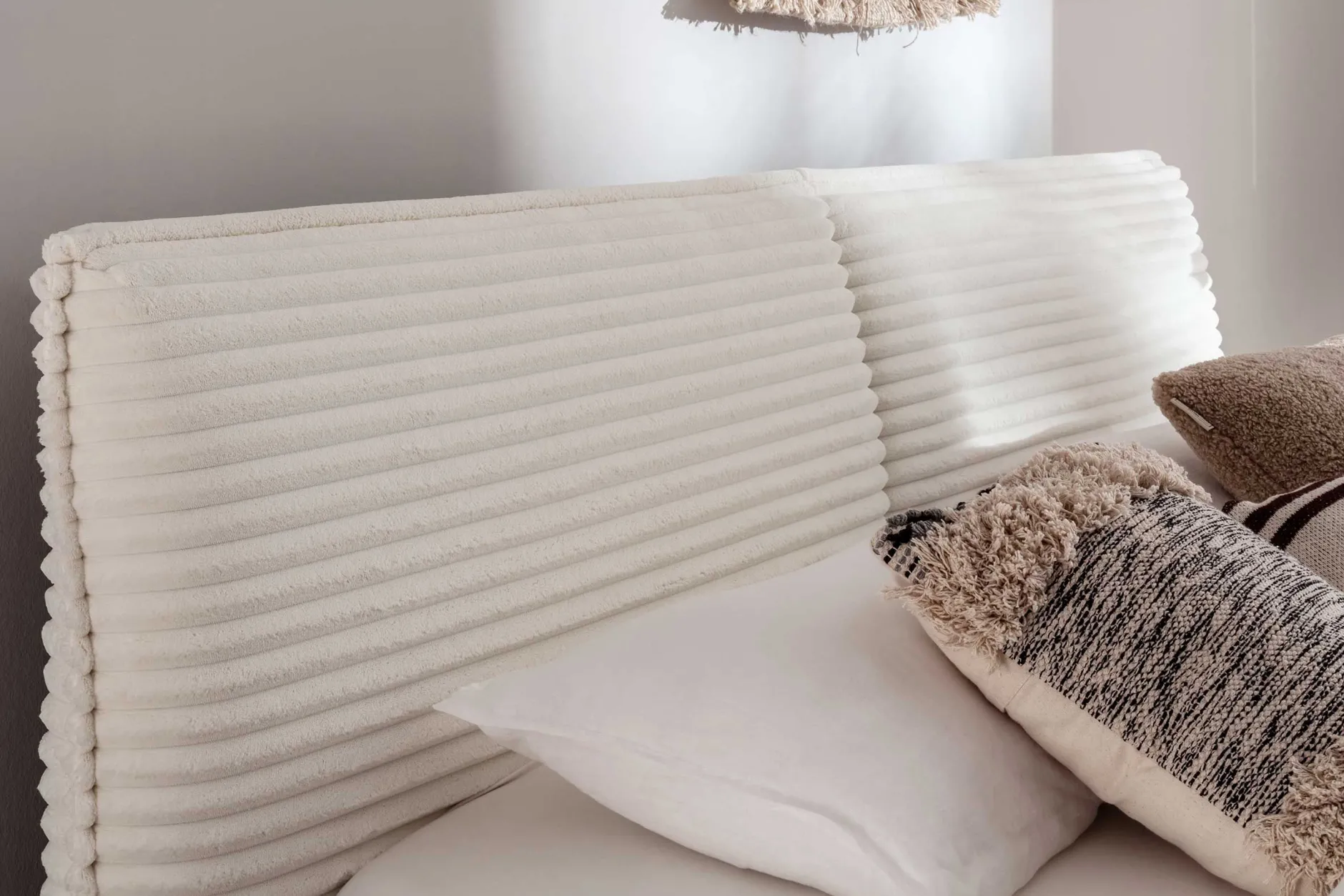 Doppelbett Rasmus | 160 x 200 cm | Hellbeige Design