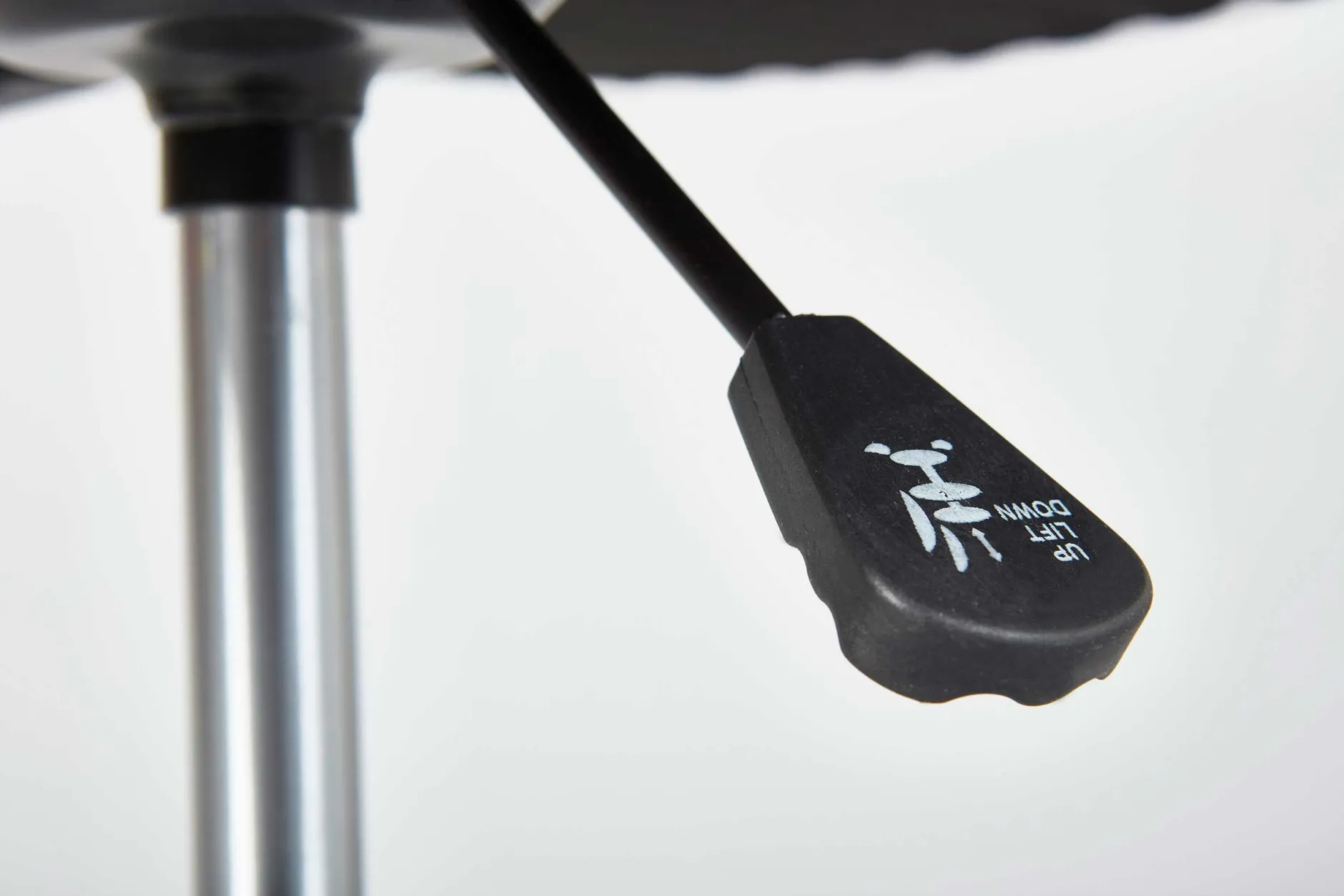 Drehstuhl Donny ergonomische Rückenlehne - weiß