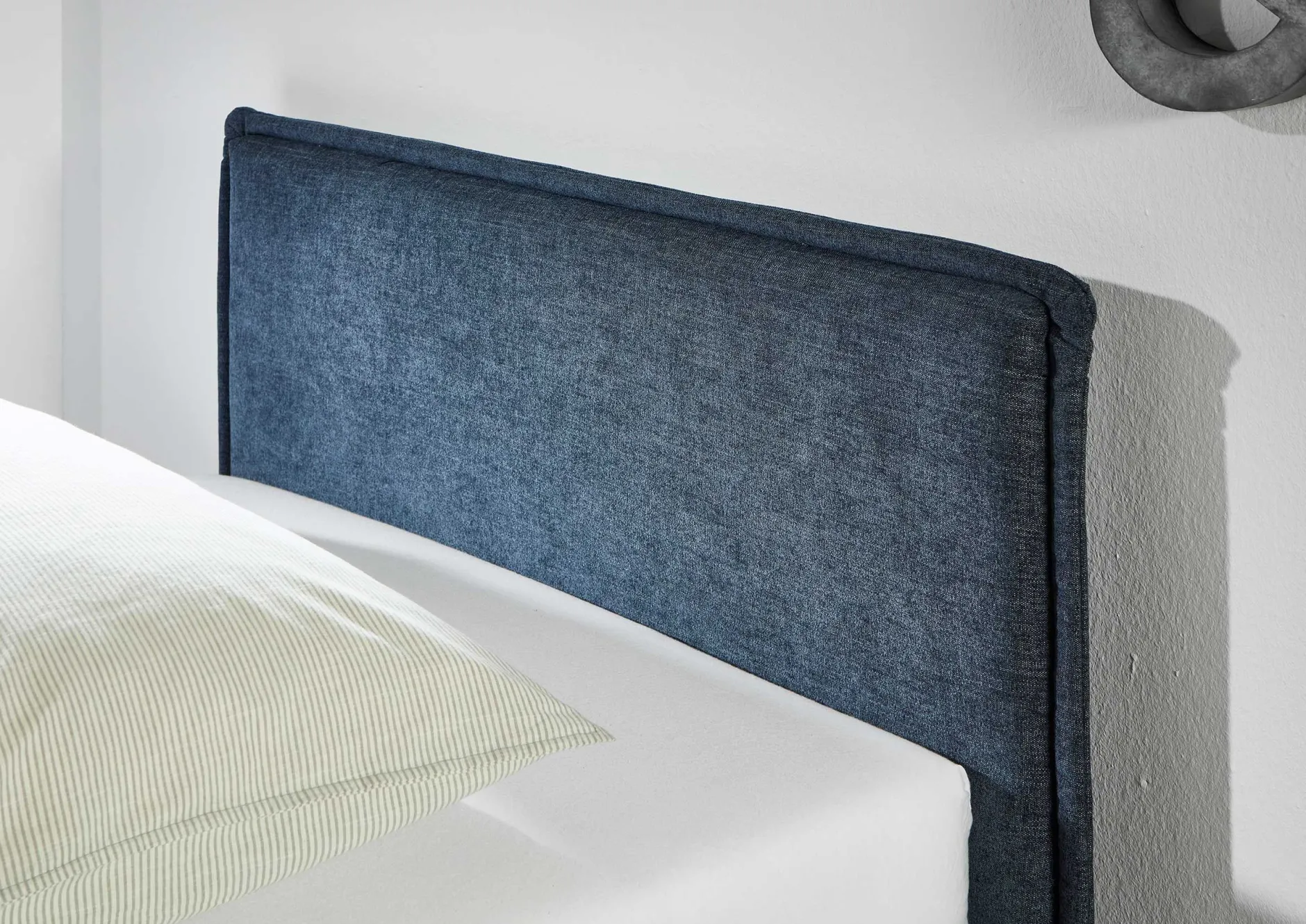 Einzelbett Ollie | 90 x 200 cm | Design Blau