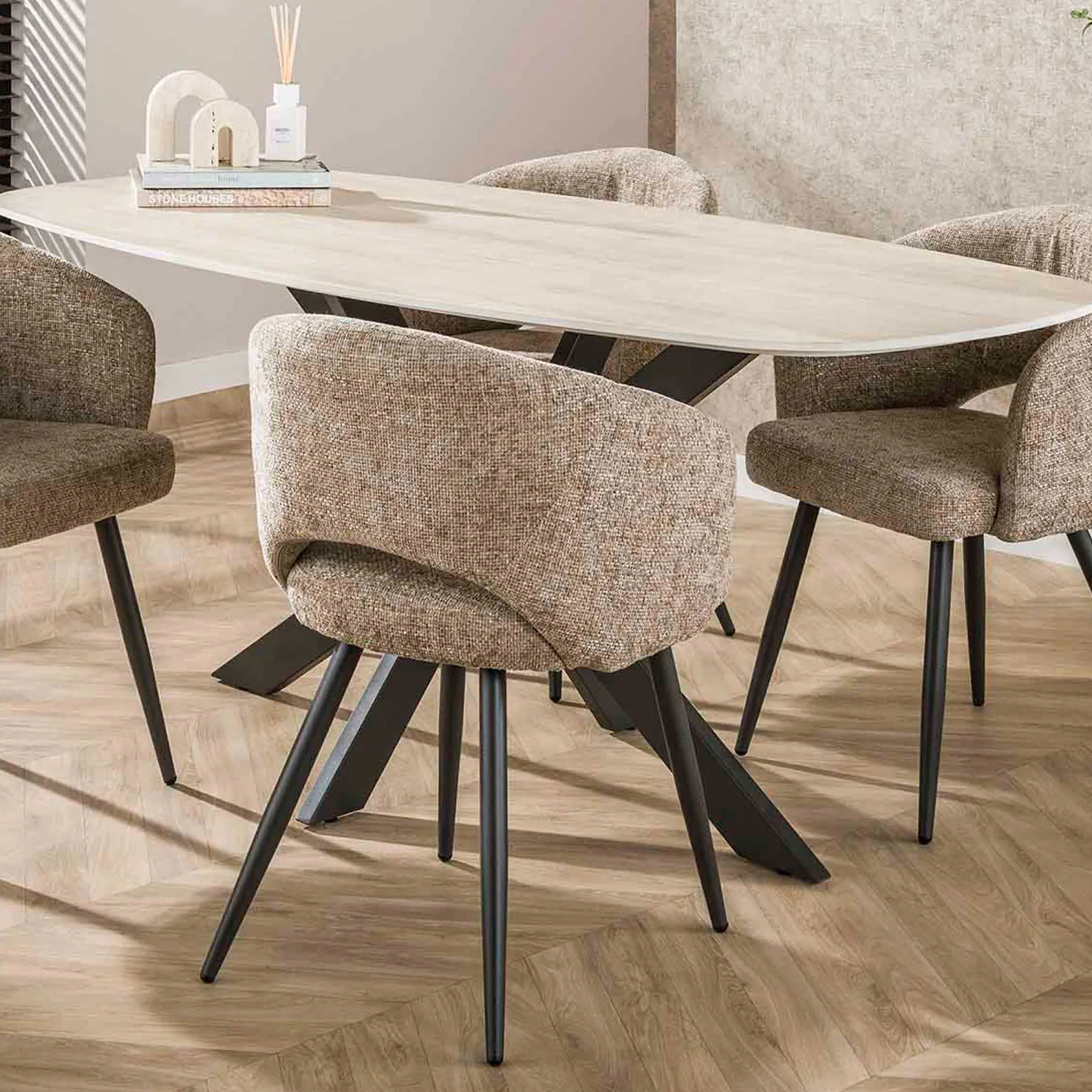 Esstisch Romano Oval 180cm aus keramischem Travertin
