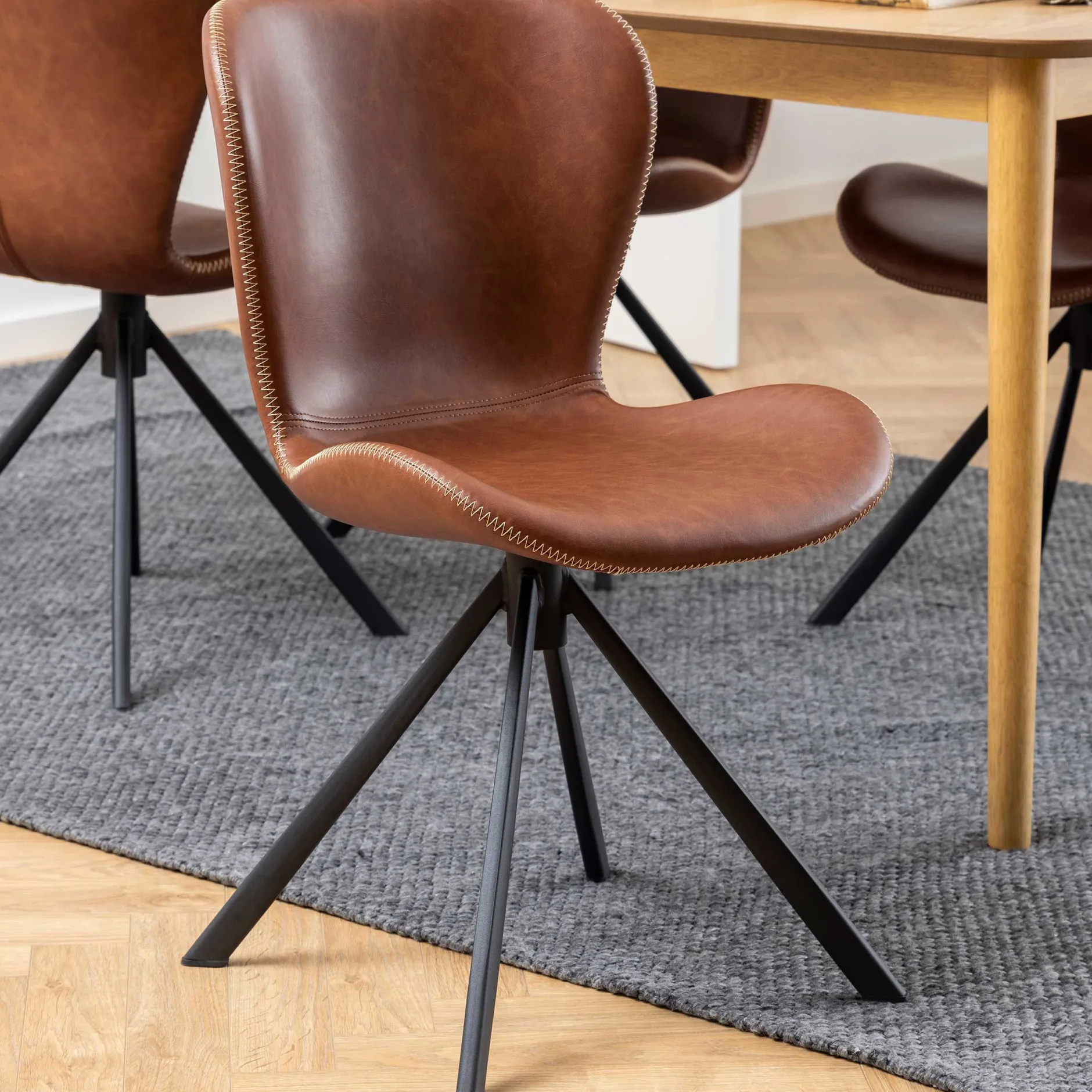 Esszimmer-Drehstuhl Tilda Kunstleder - braun/schwarz