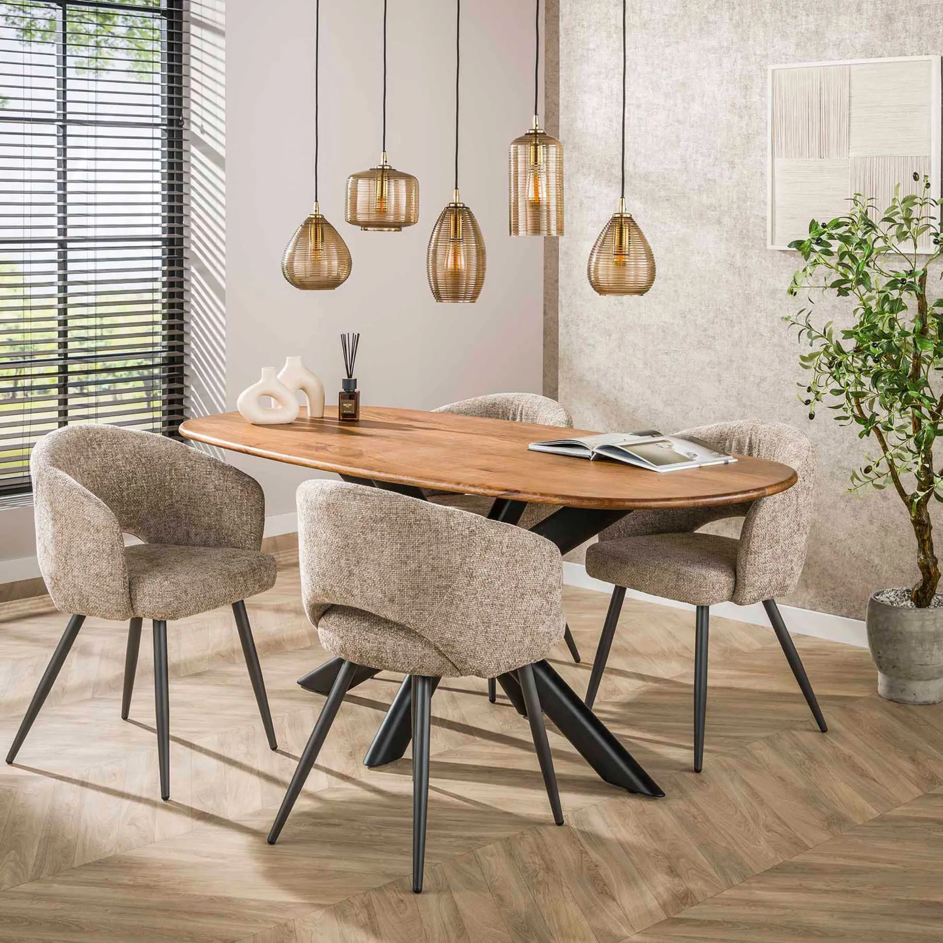 Esszimmerstuhl Saloon - 58x56x81cm - beige Stoff