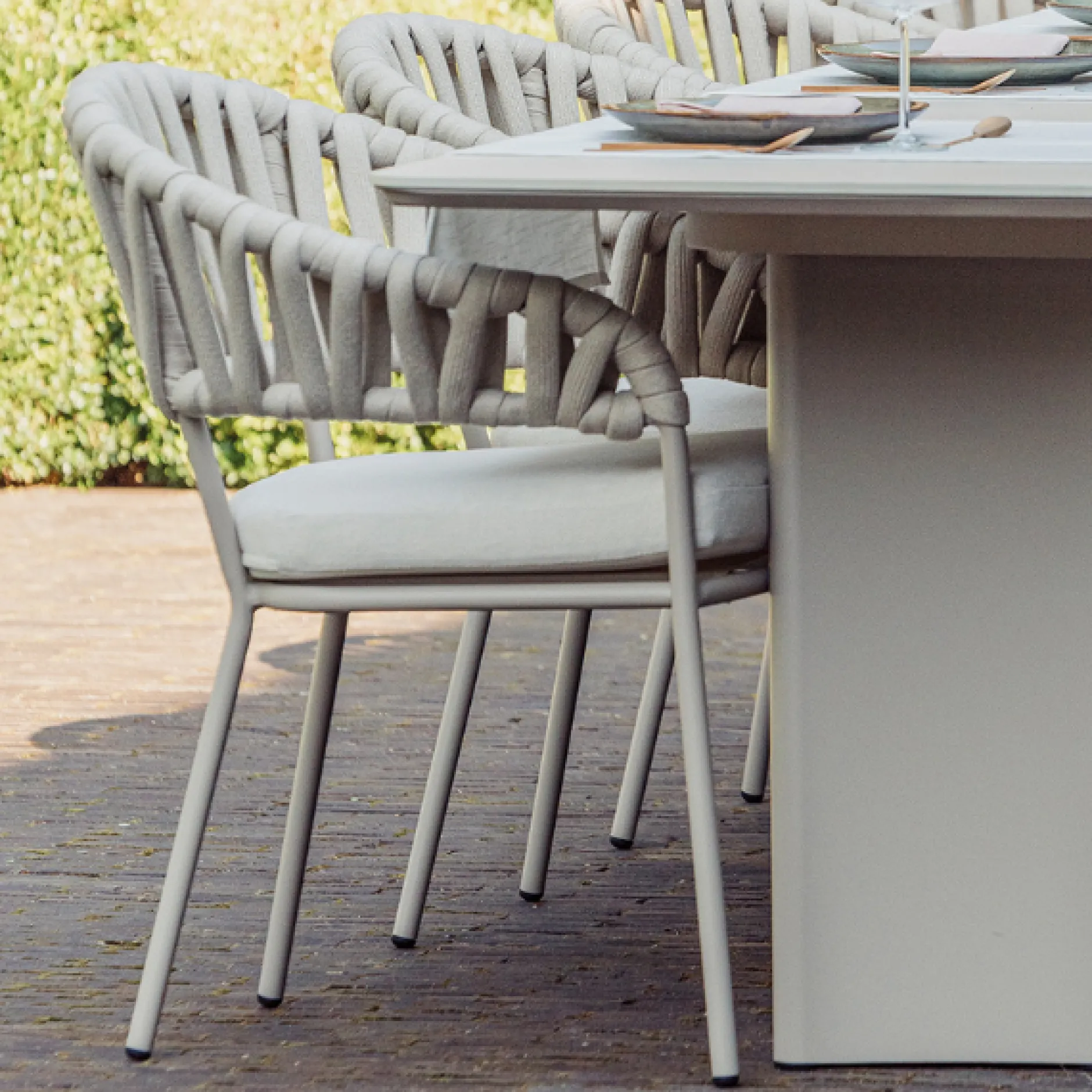 Gartenstuhl Imola Gescova - Aluminium grau - 63x60x82cm mit Sitzkissen