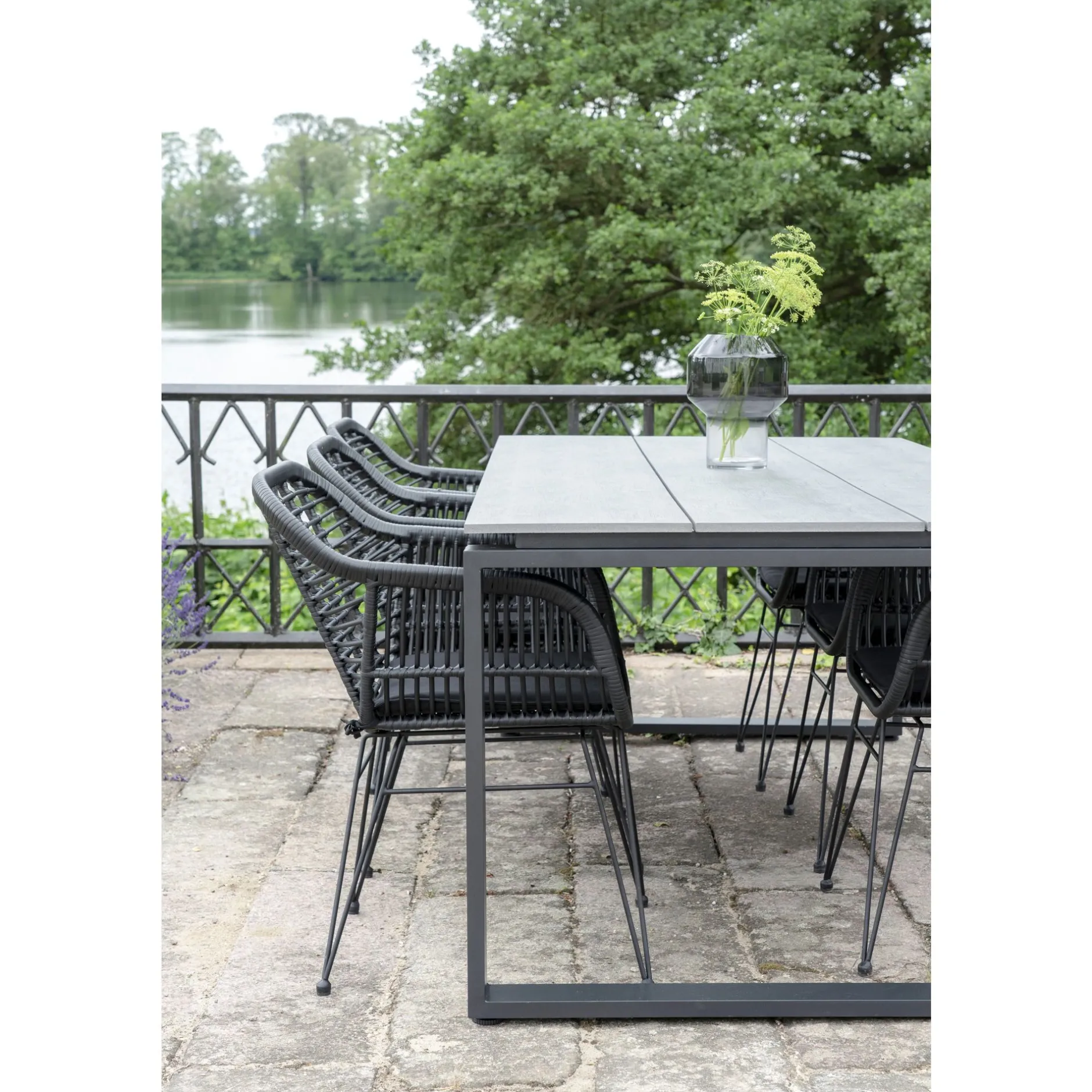 Gartentisch Denver - 210x100x75 cm - grau/schwarz