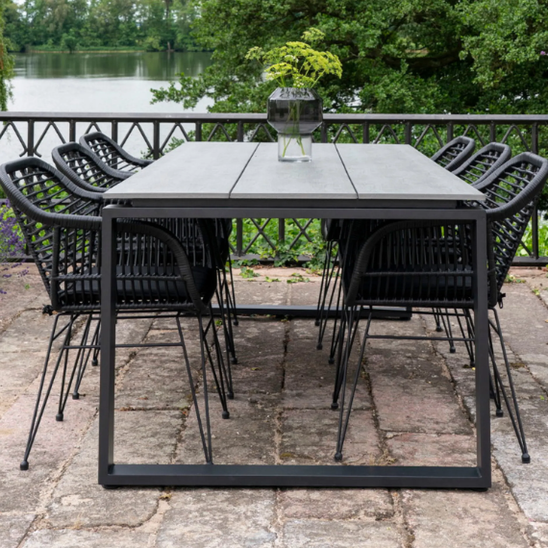 Gartentisch Denver - 210x100x75 cm - grau/schwarz