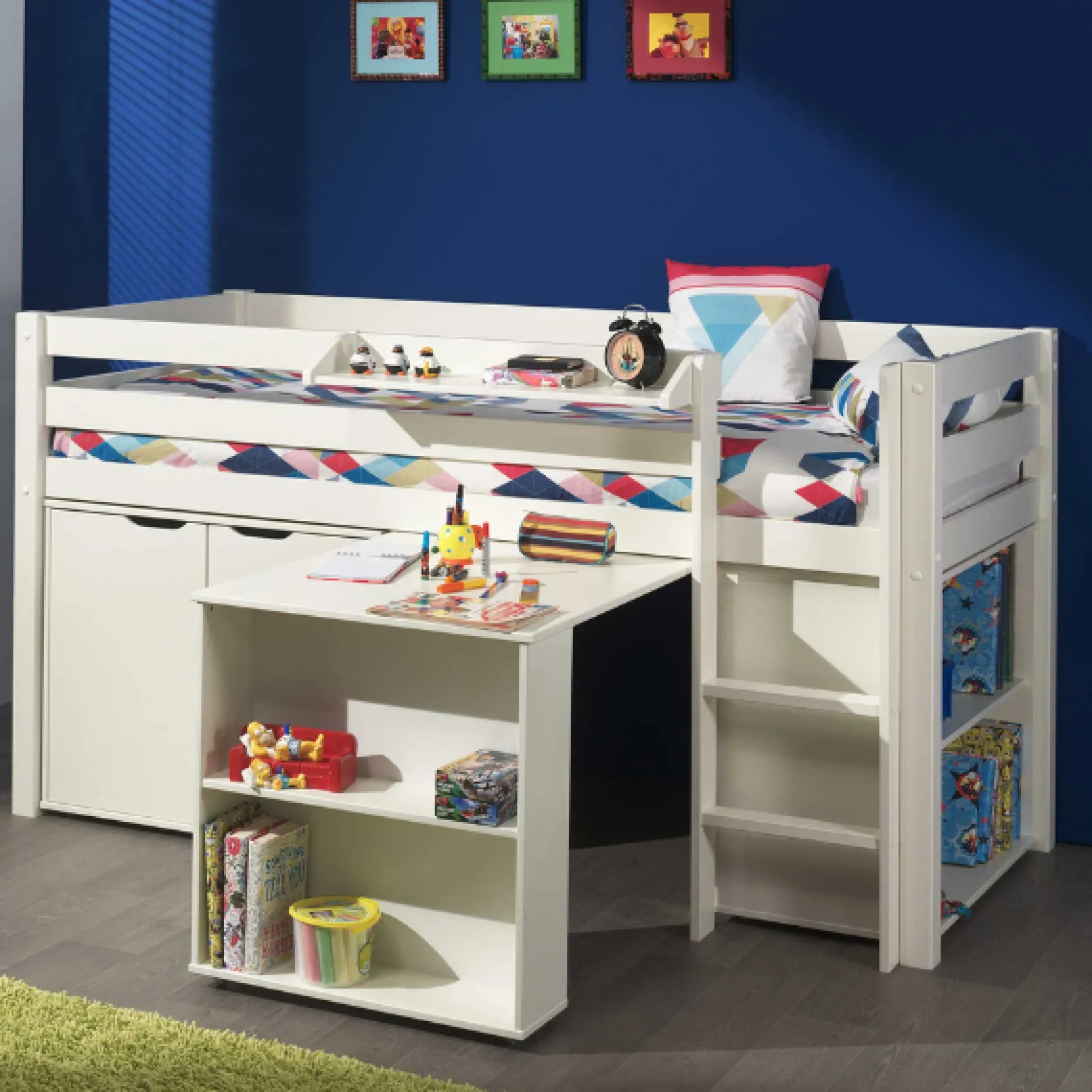 Halbhochbett Charlotte mit Regal, Schreibtisch, Bibliothek und Kommode - weiß