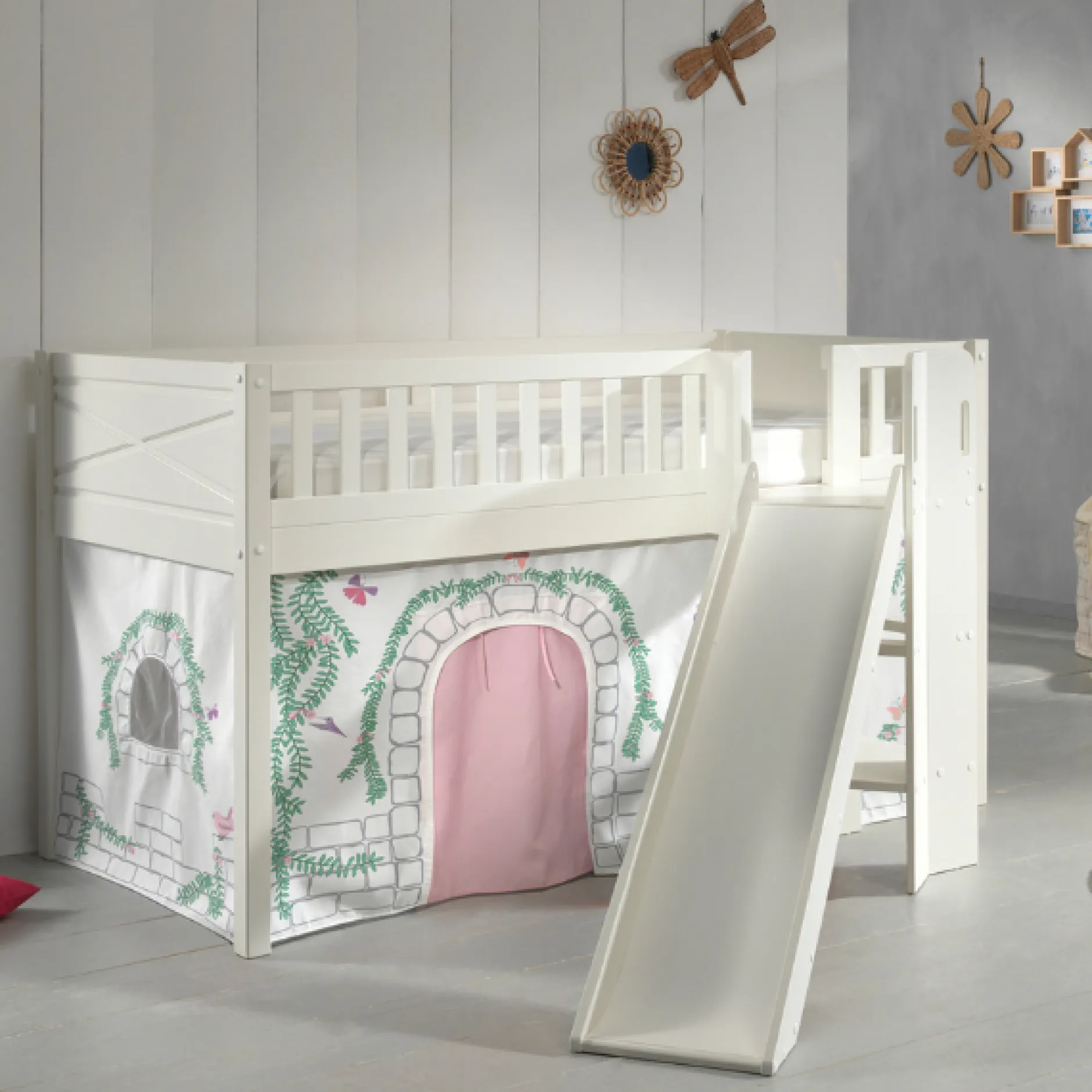 Halbhochbett Scottie 90x200 cm mit Rutsche und Birdy Spielvorhang-weiß