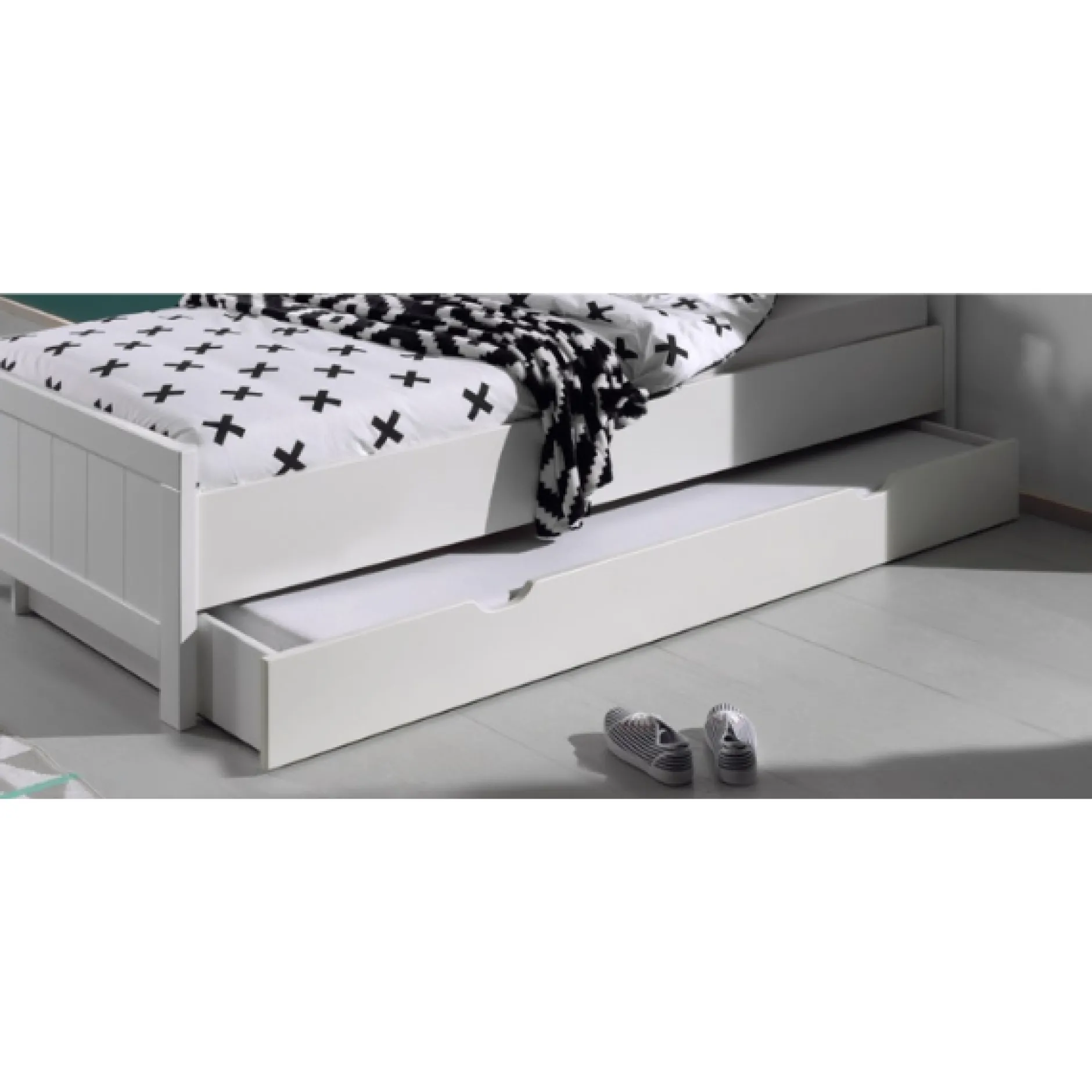 Kinderzimmer Erik 9 (inkl.Lattenrost)-weiß