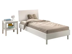 Kinderzimmer Forrest: Nachttisch, Bett 90x200 - Weißbuche