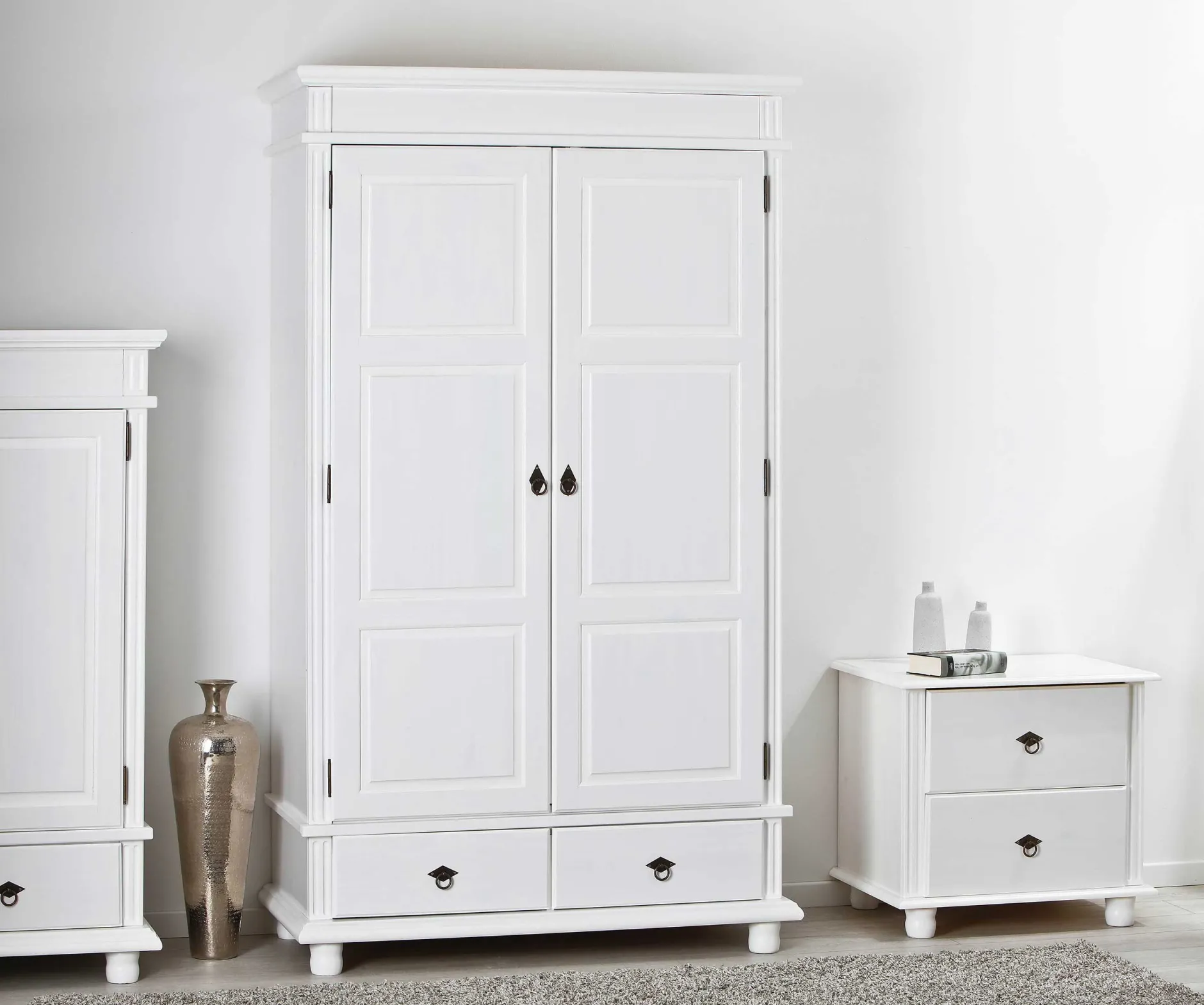 Kleiderschrank Danz mit 2 Türen