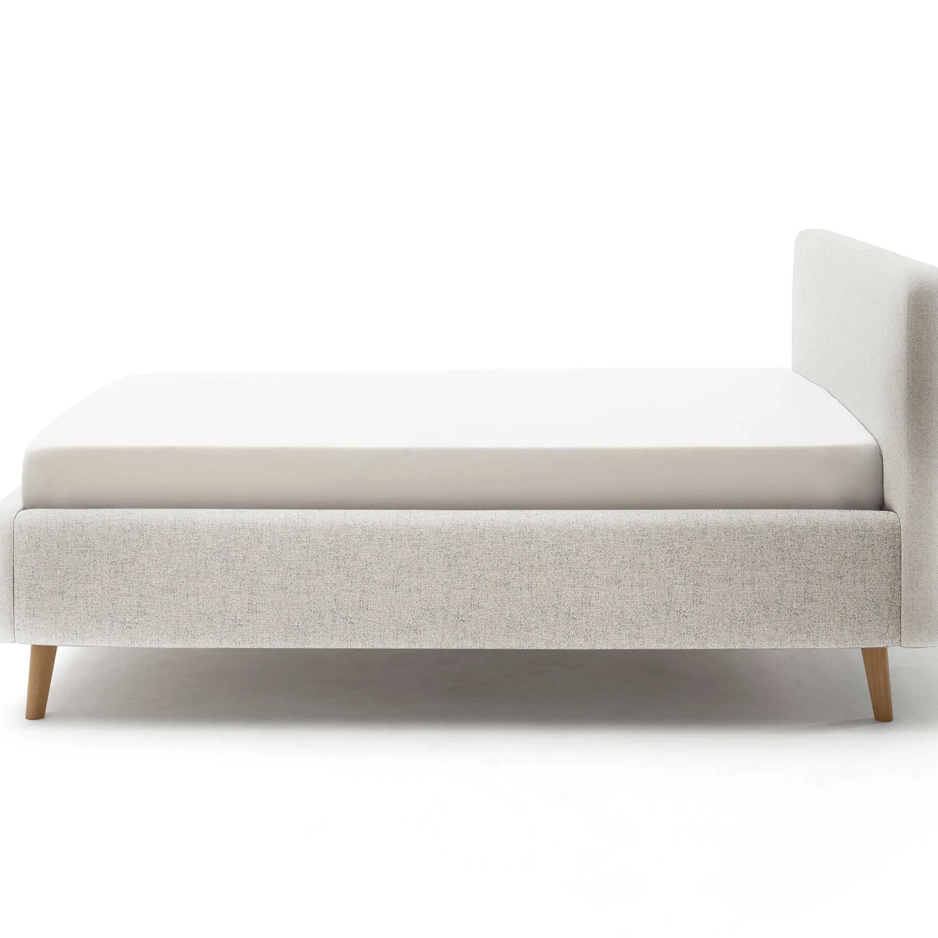 Kofferbett Nielsen | inklusive Lattenrost | 140 x 200 cm | Beige