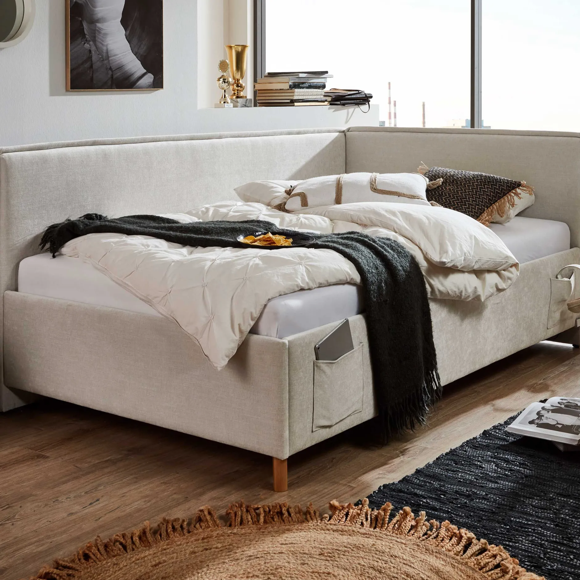 Kofferbett Ollie | Mit Rückenlehne | 90 x 200 cm | Beige Design