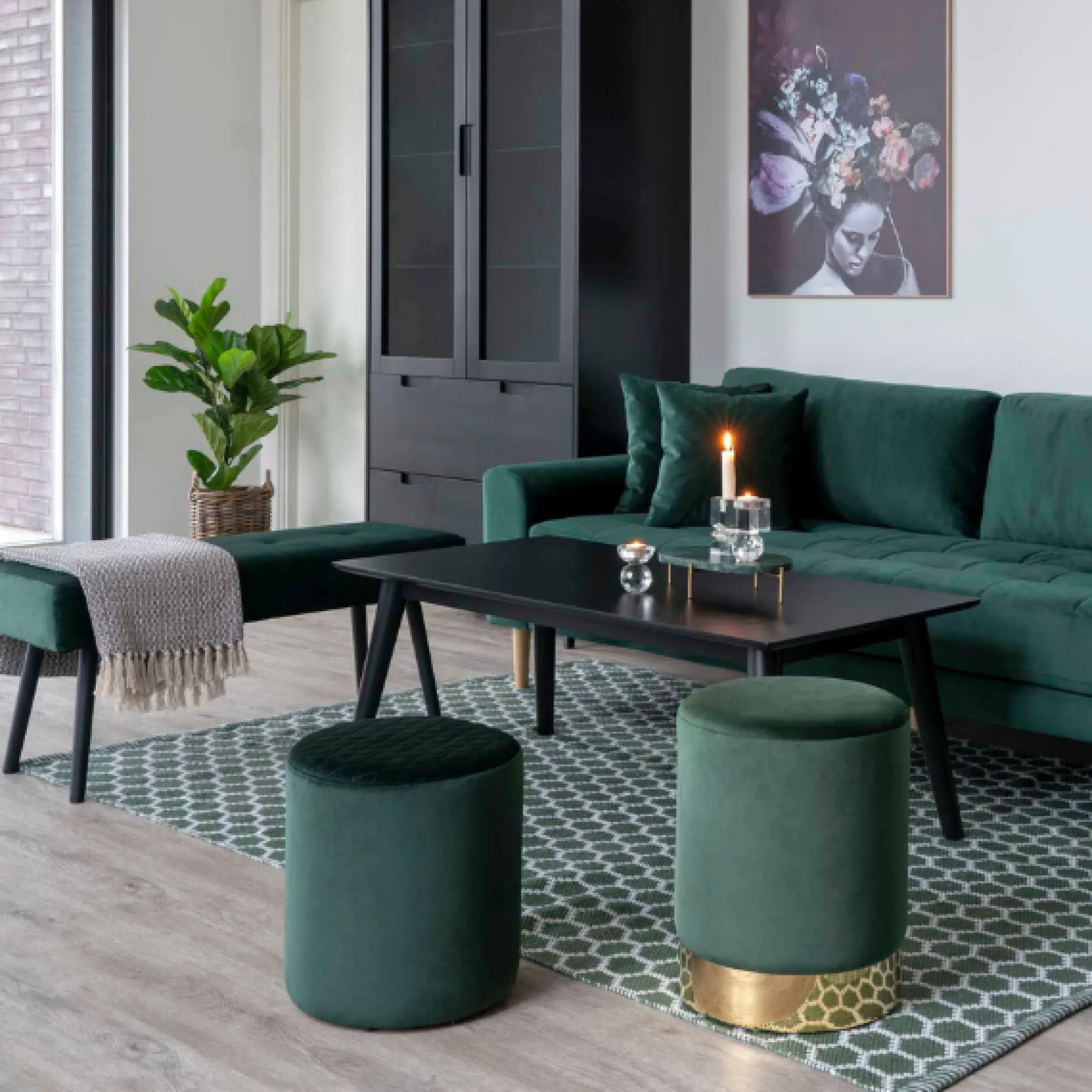 Lido 2.5 Sitzer Sofa in dunkelgrünem Samt