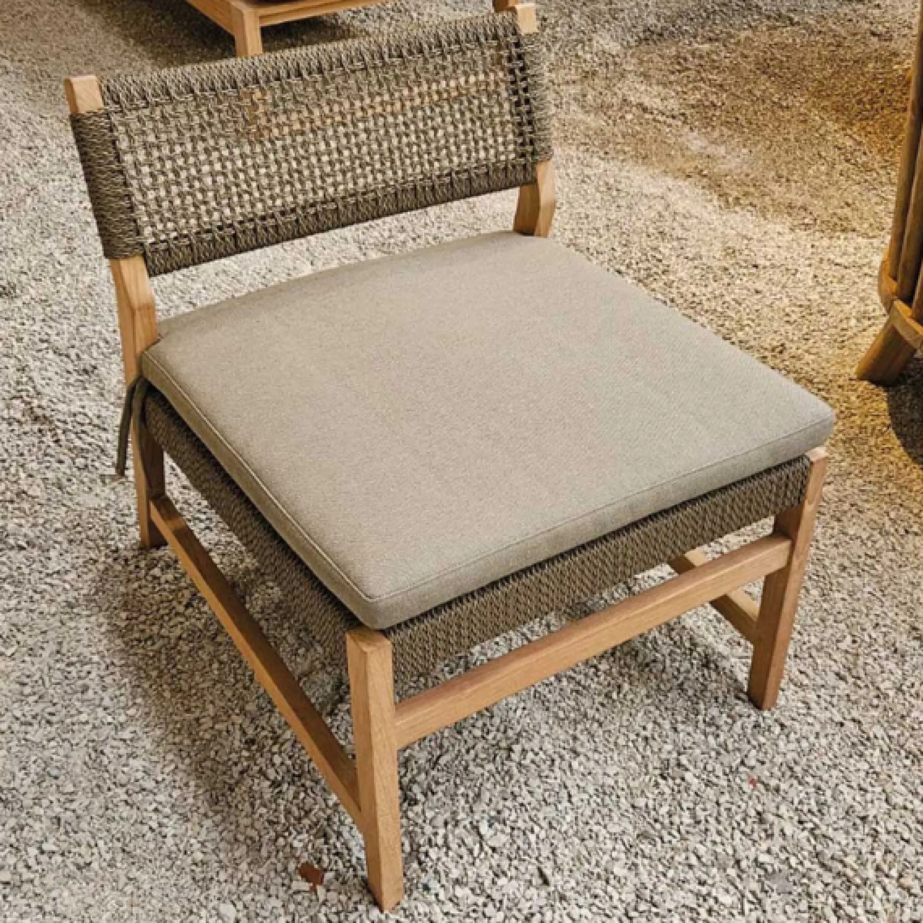 Lounge-Gartenstuhl Luna Gescova – Teakholz 60x69x68 cm Braun