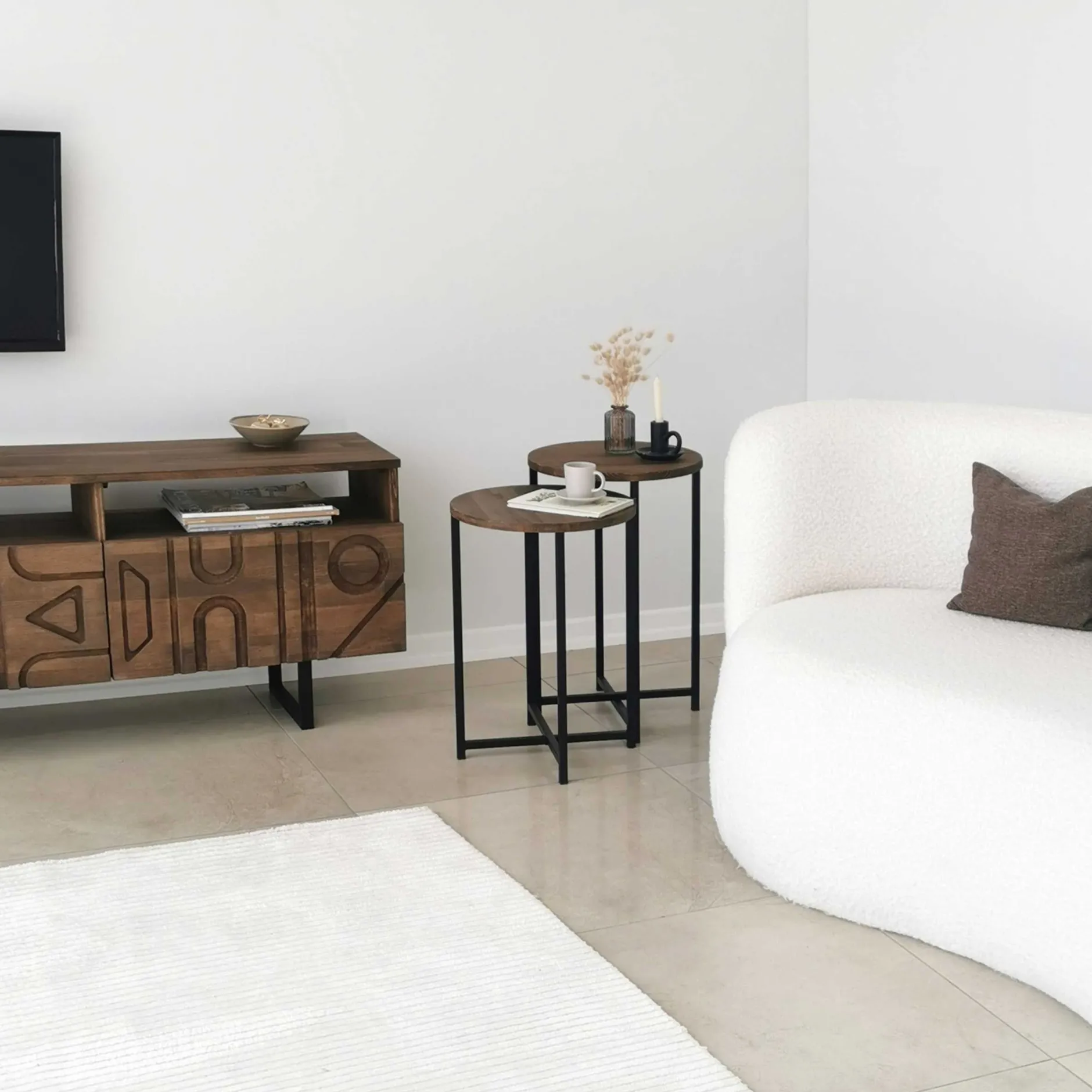 Neta Couchtisch | Kiefernholz | Walnuss