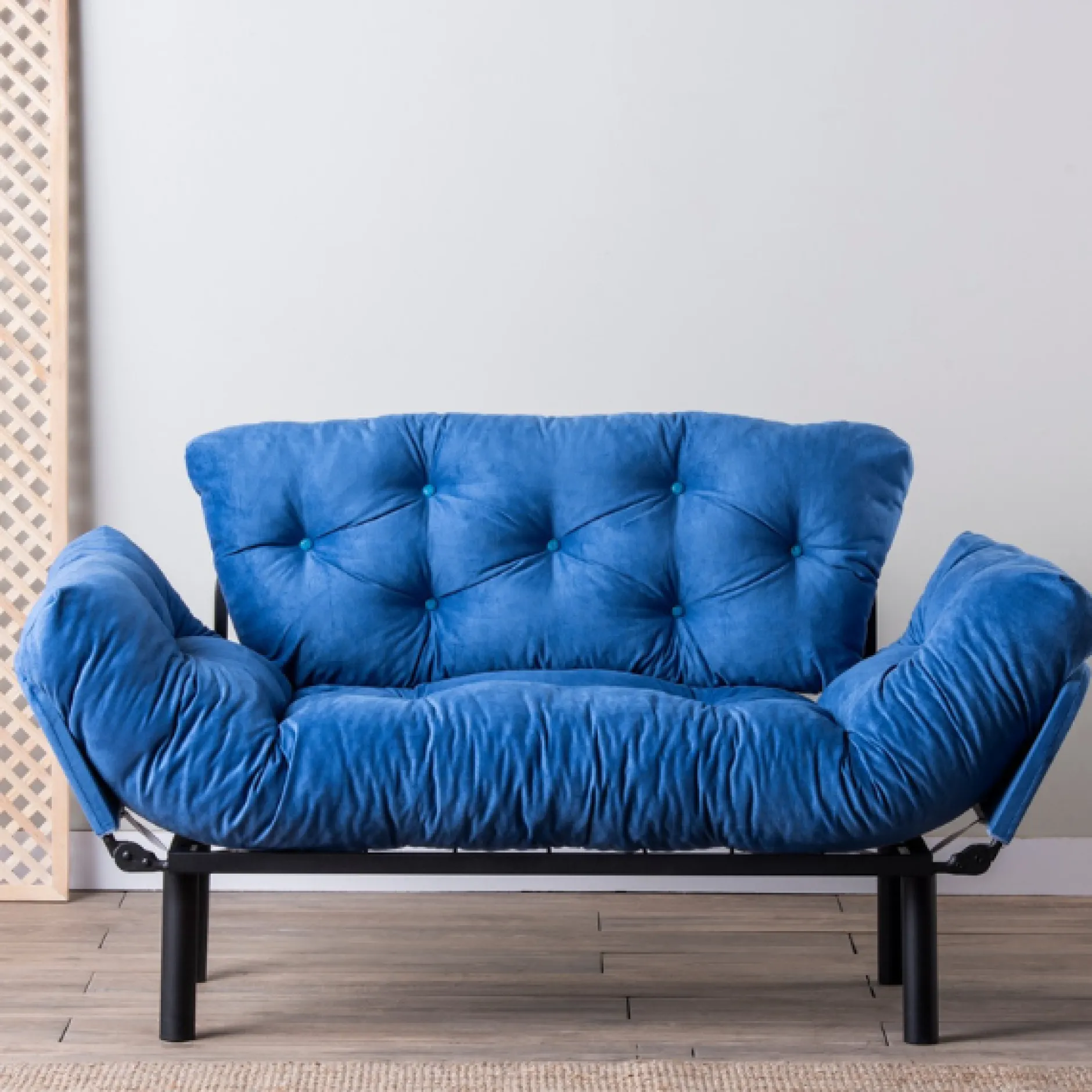 Nitta 2-Sitzer-Schlafsofa | Metallrahmen | Blau
