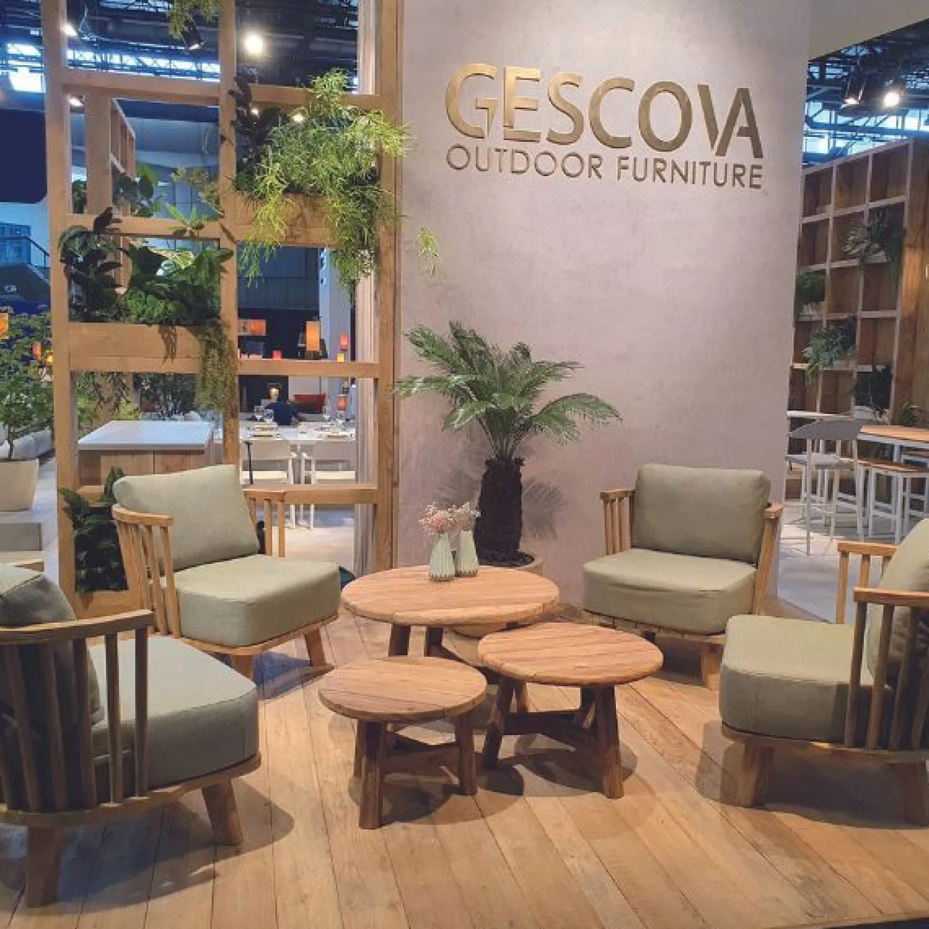 Outdoor-Couchtisch-Set Ferdi Gescova - Teakholz - 80/60/50cm - Braun