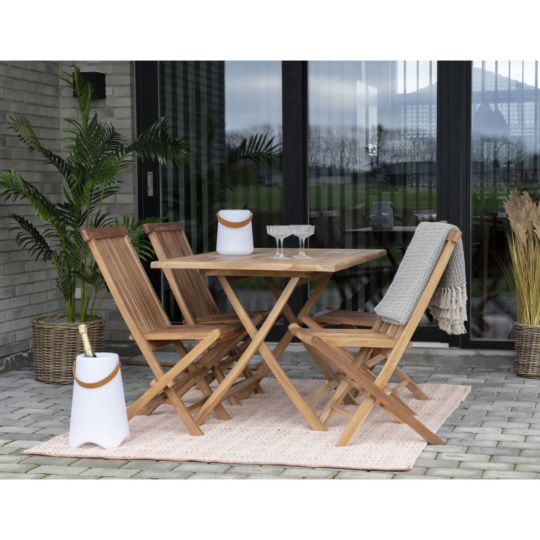 Oviedo Gartentisch - 120x80x75 cm - Teakholz massiv