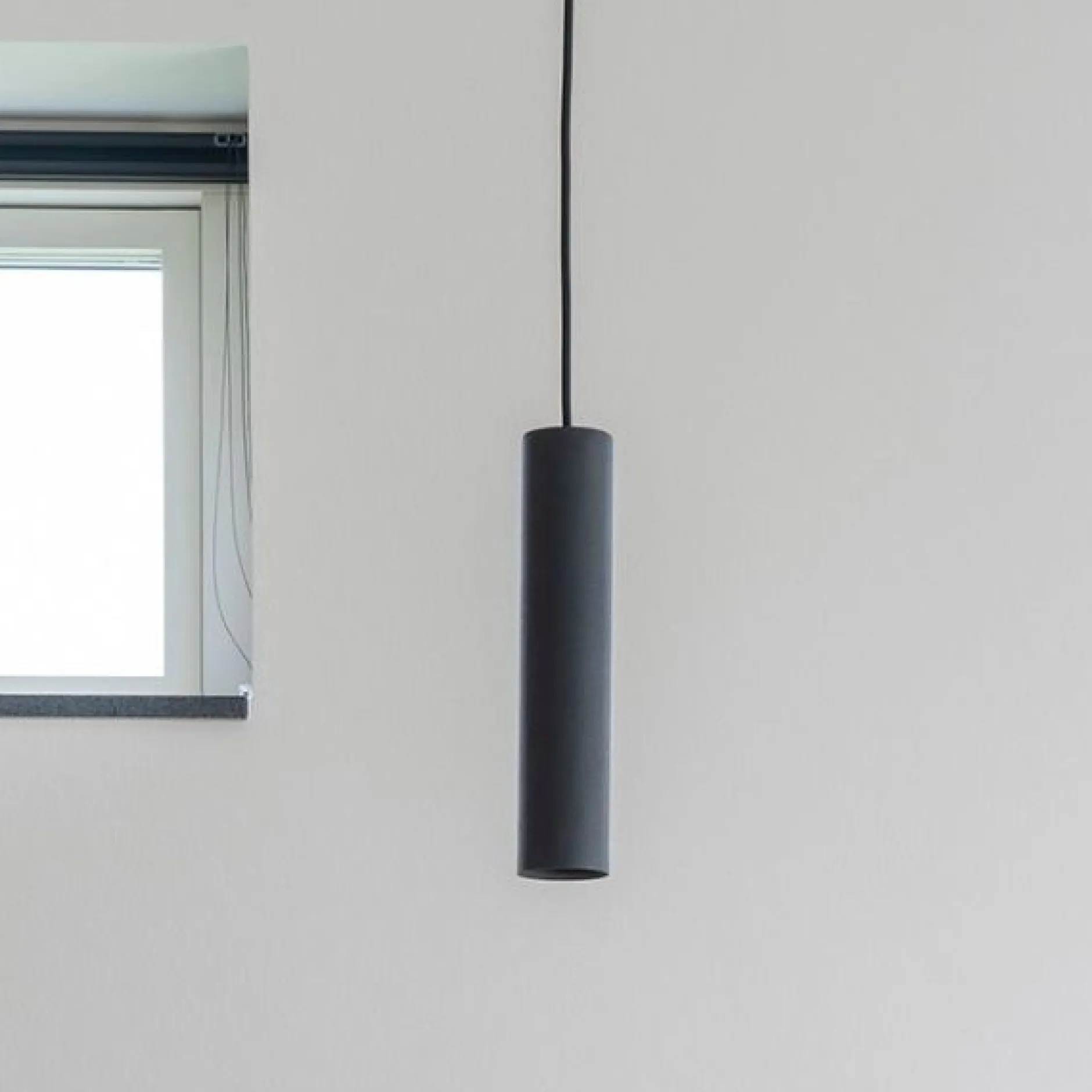 Paris Pendelleuchte - Schwarze Lampe mit 120 cm Stoffkabel