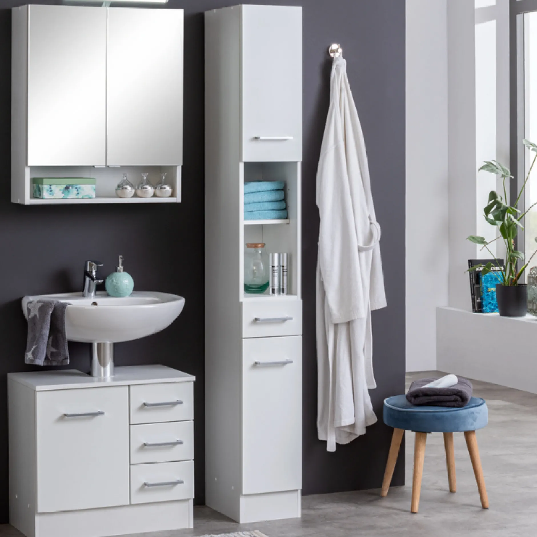 RiccaBadezimmer : Spiegelschrank, Waschtischunterschrank, Säulenschrank - weiß