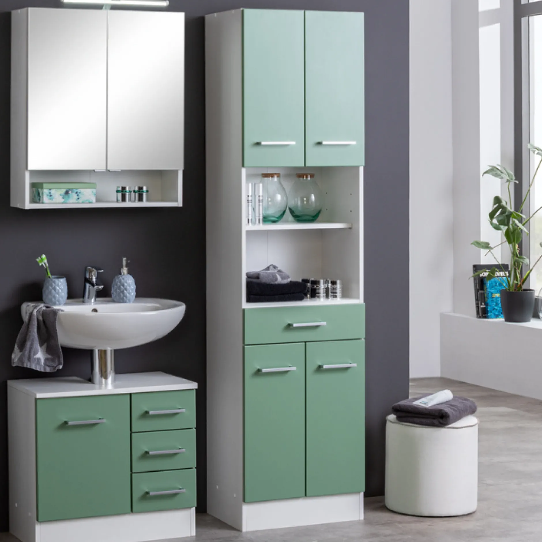 RiccaBadezimmer : Spiegelschrank, Waschbeckenunterschrank, Säulenschrank - grün
