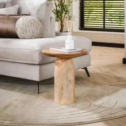 River Solid L Beistelltisch aus Akazie