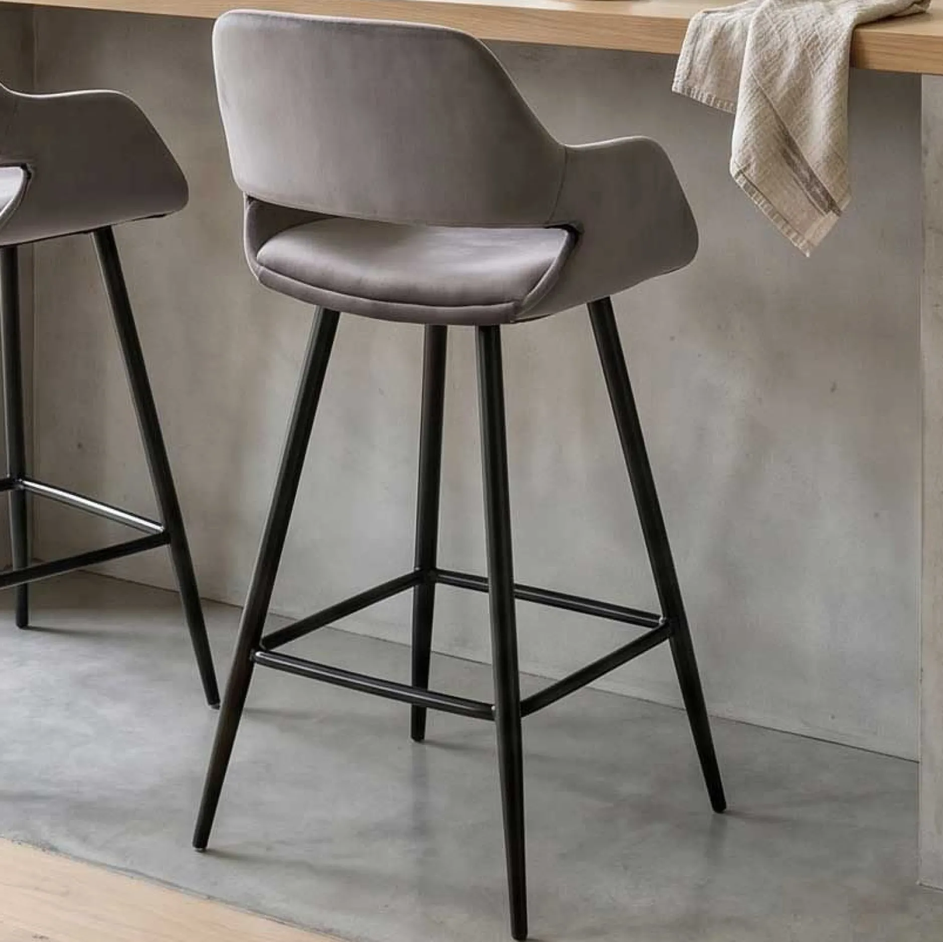 Satz von 2 Barhockern Erika 65cm - grau