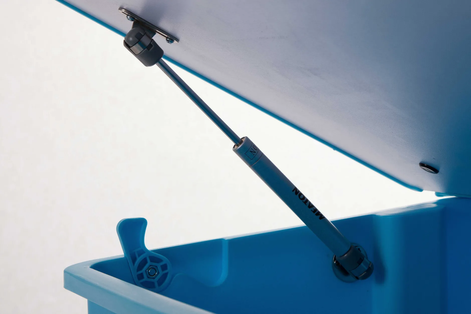 Schreibtisch Comfortline 301 mit kippbarer Tischplatte - blau