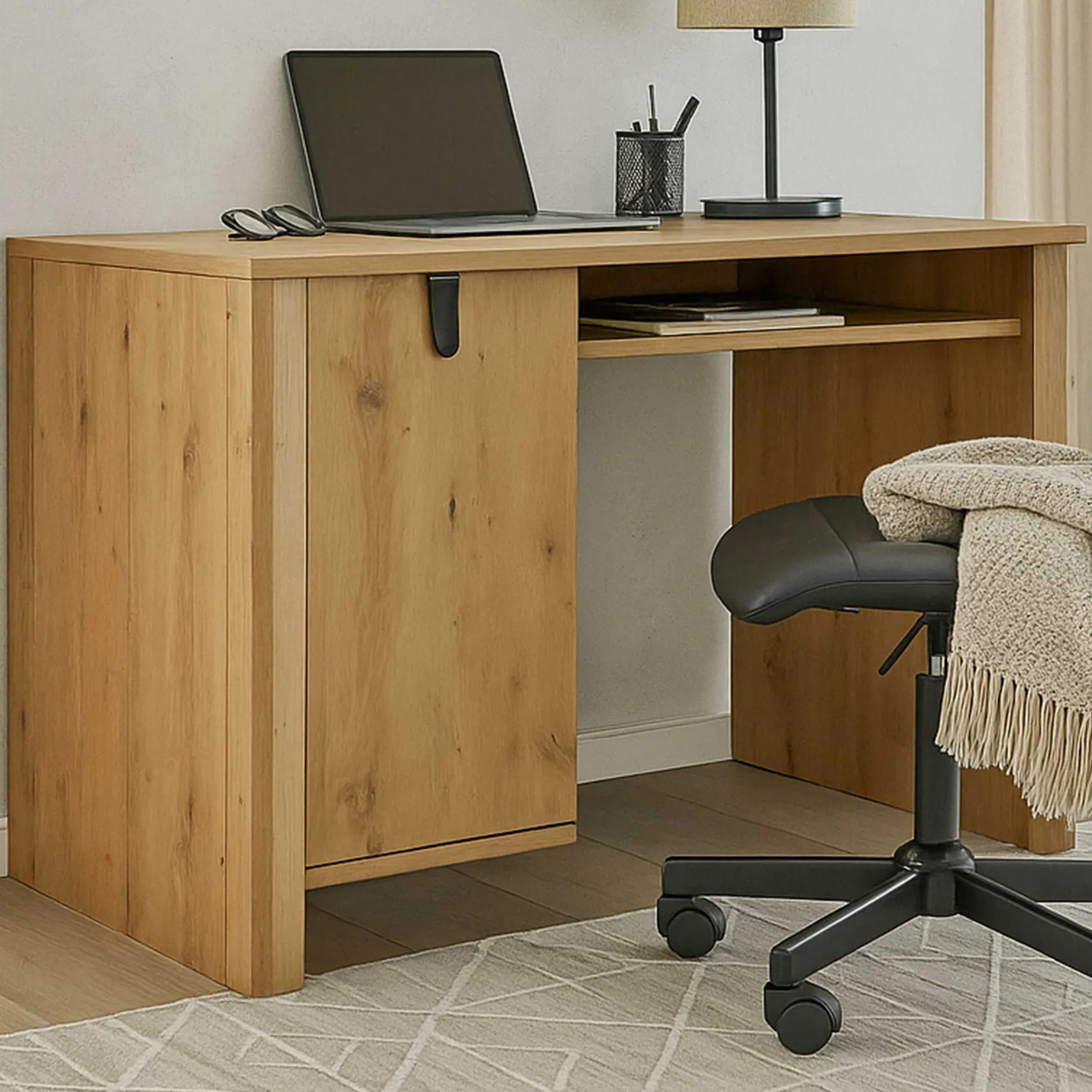 Schreibtisch Lugano | 110 x 56 x 77 cm | Design Artisan Oak