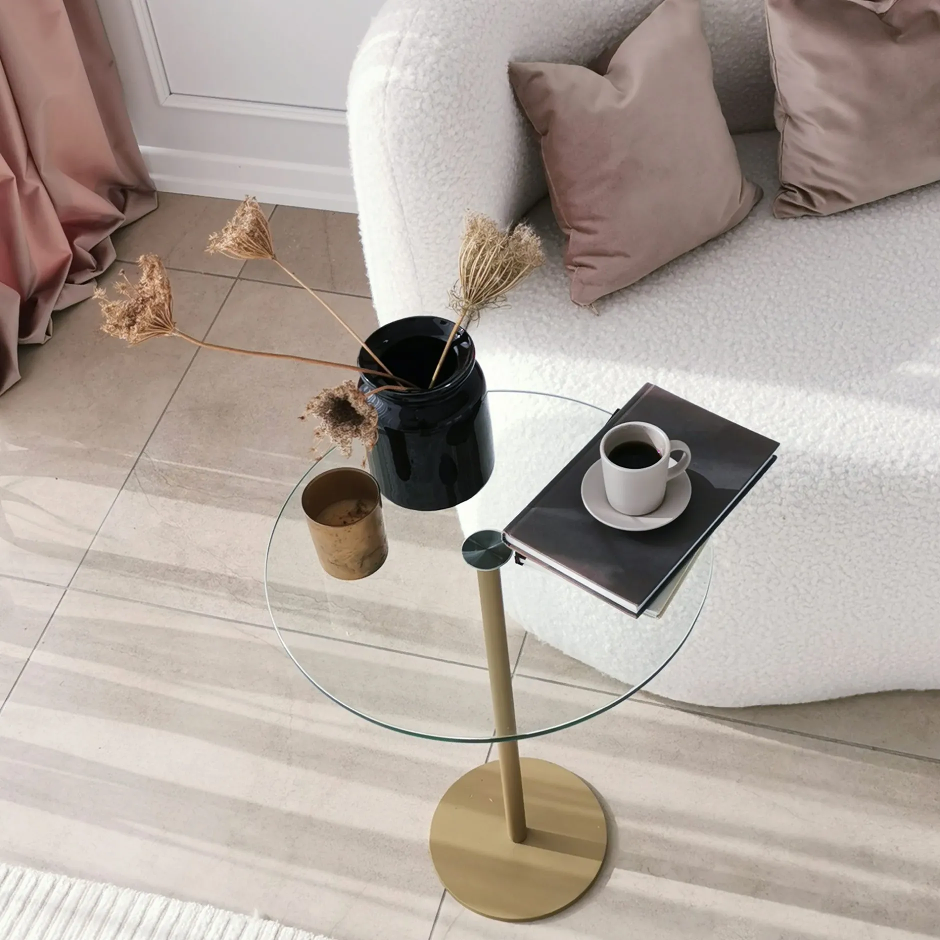 Social Couchtisch | GEHÄRTETES GLAS | Gold