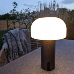 Soham LED Lampe - Weiß/Kupfer | Wiederaufladbar