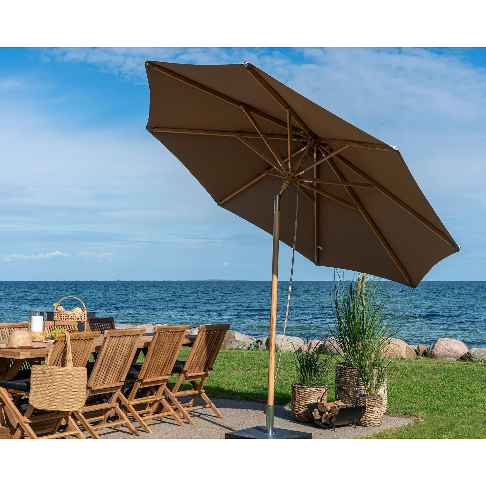 Sonnenschirm Austin - Ø300cm - kippbar - Holz - taupe