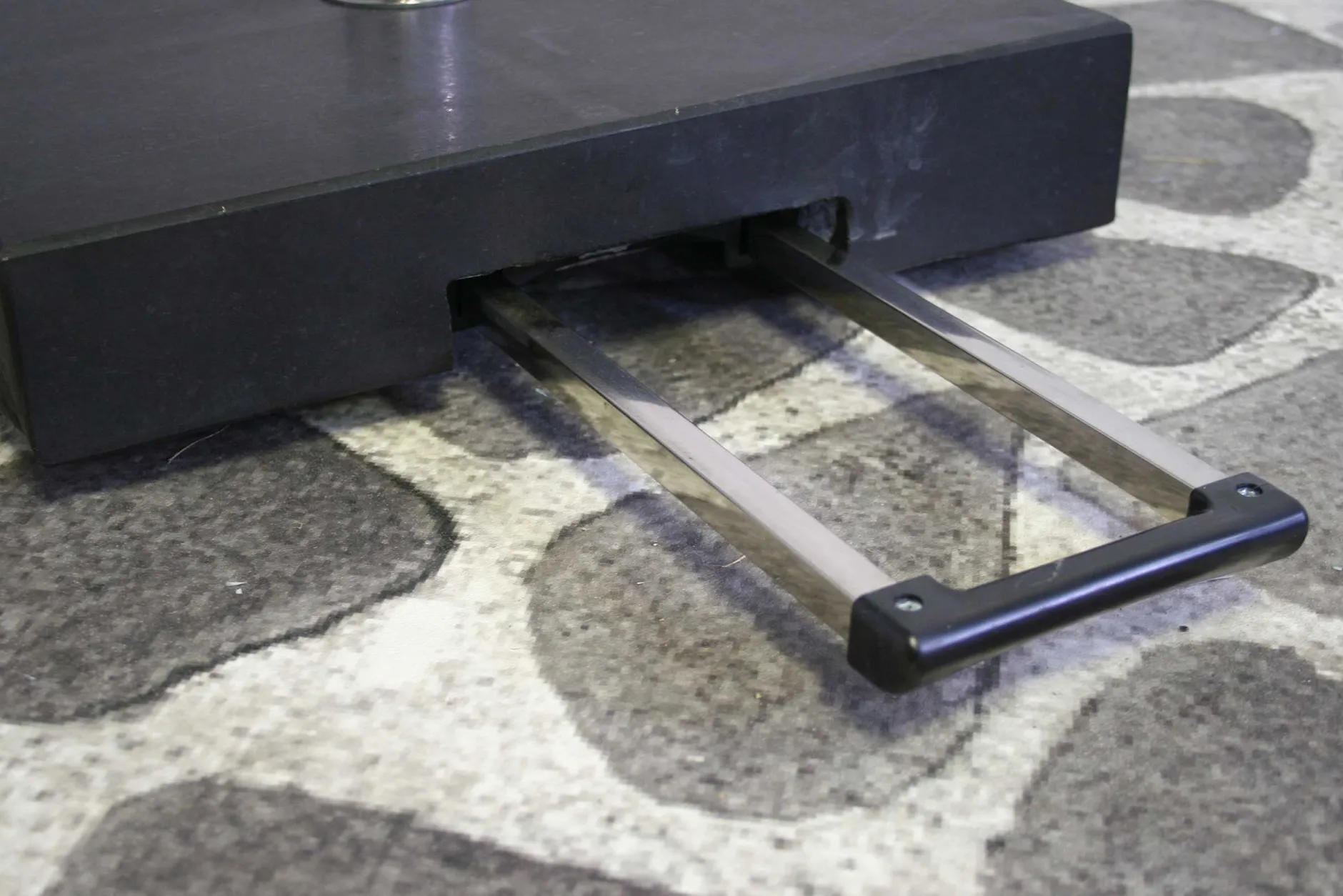 Sonnenschirmfuß 30kg mit Trolley-System