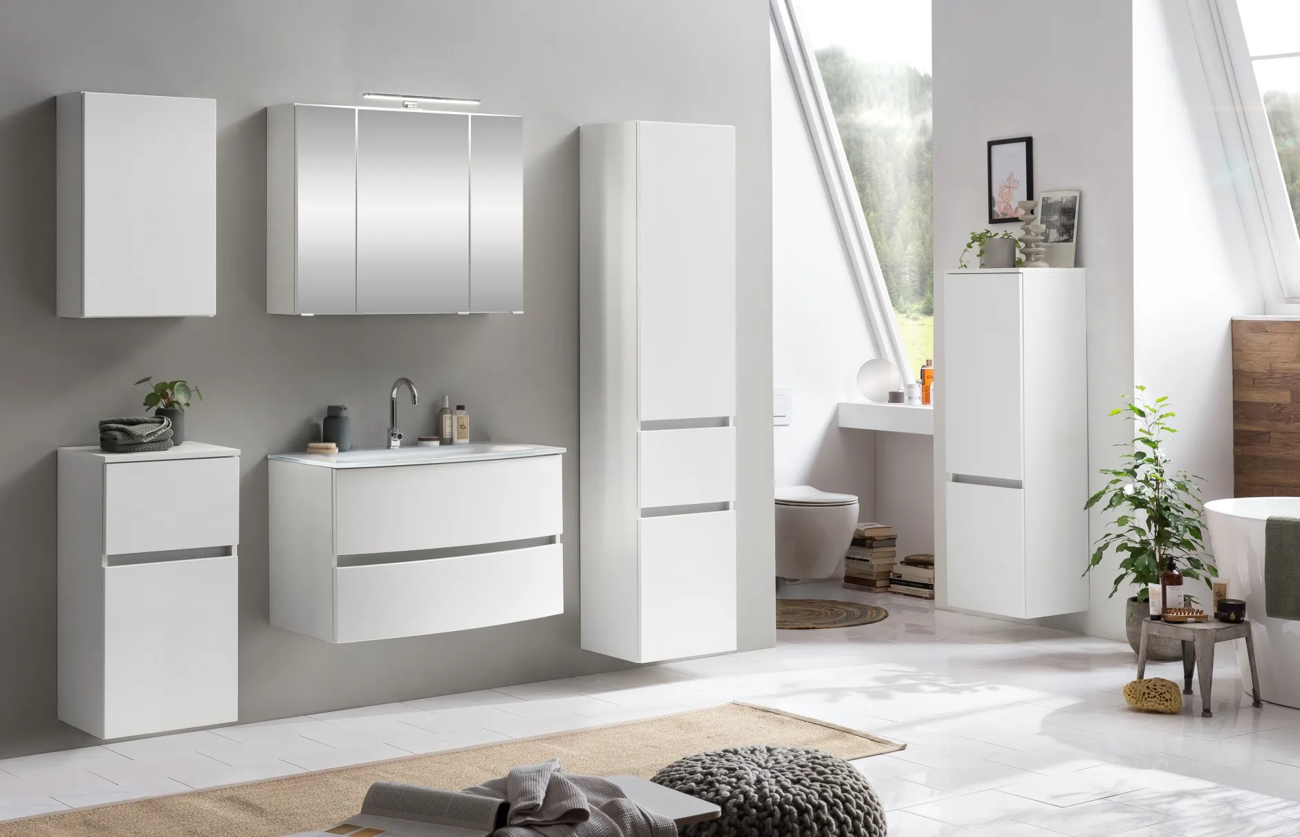Spiegelschrank Kornel 80cm 3 Türen und LED-Beleuchtung - weiß