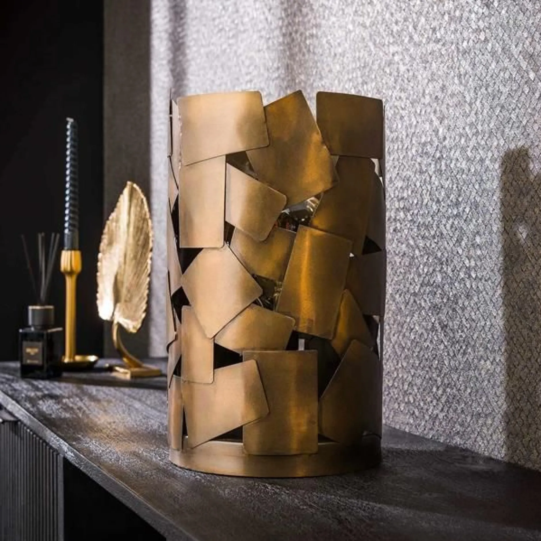 Tischlampe Can-antik bronze