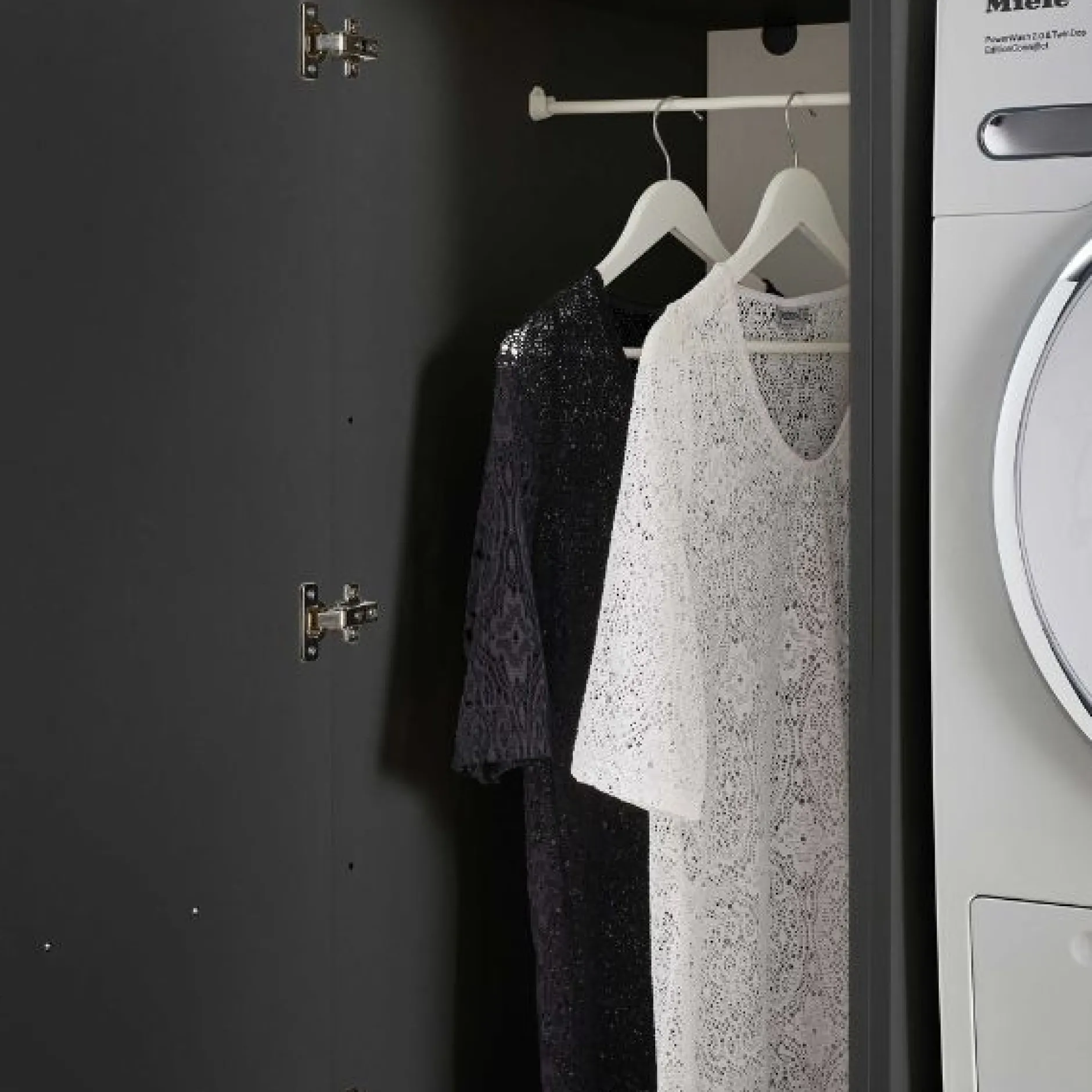 Waschmaschinenschrank-Kombination Laundreezy | 168 x 68 x 200 cm | Anthrazit