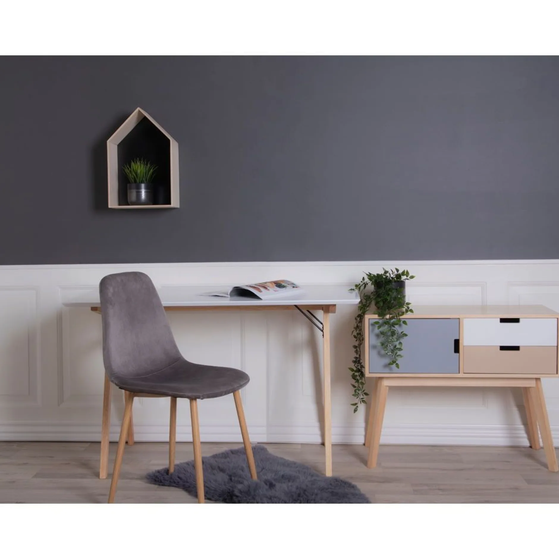 Weißer Vojens-Schreibtisch - 120x60x75 cm | MDF, Rubberwood