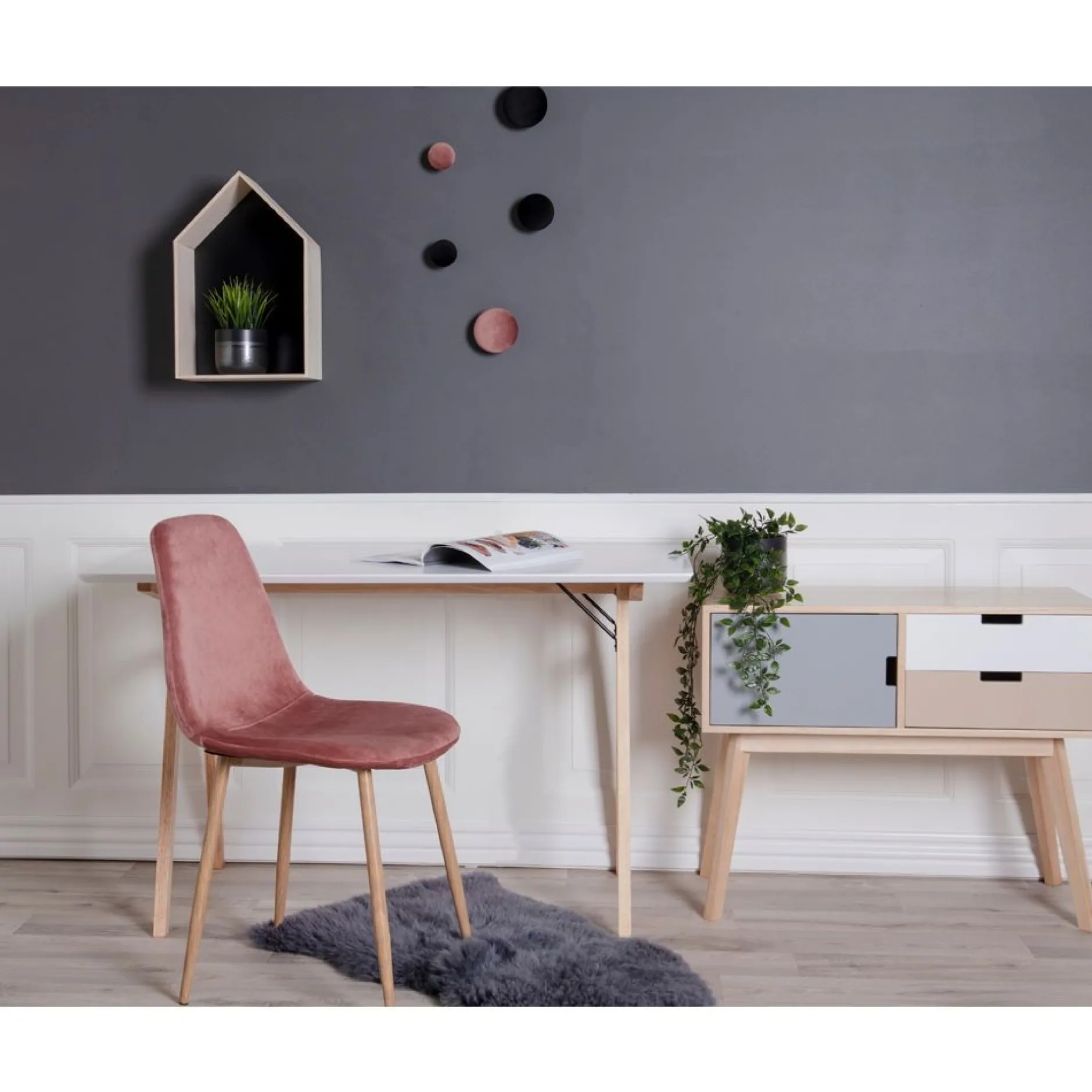 Weißer Vojens-Schreibtisch - 120x60x75 cm | MDF, Rubberwood