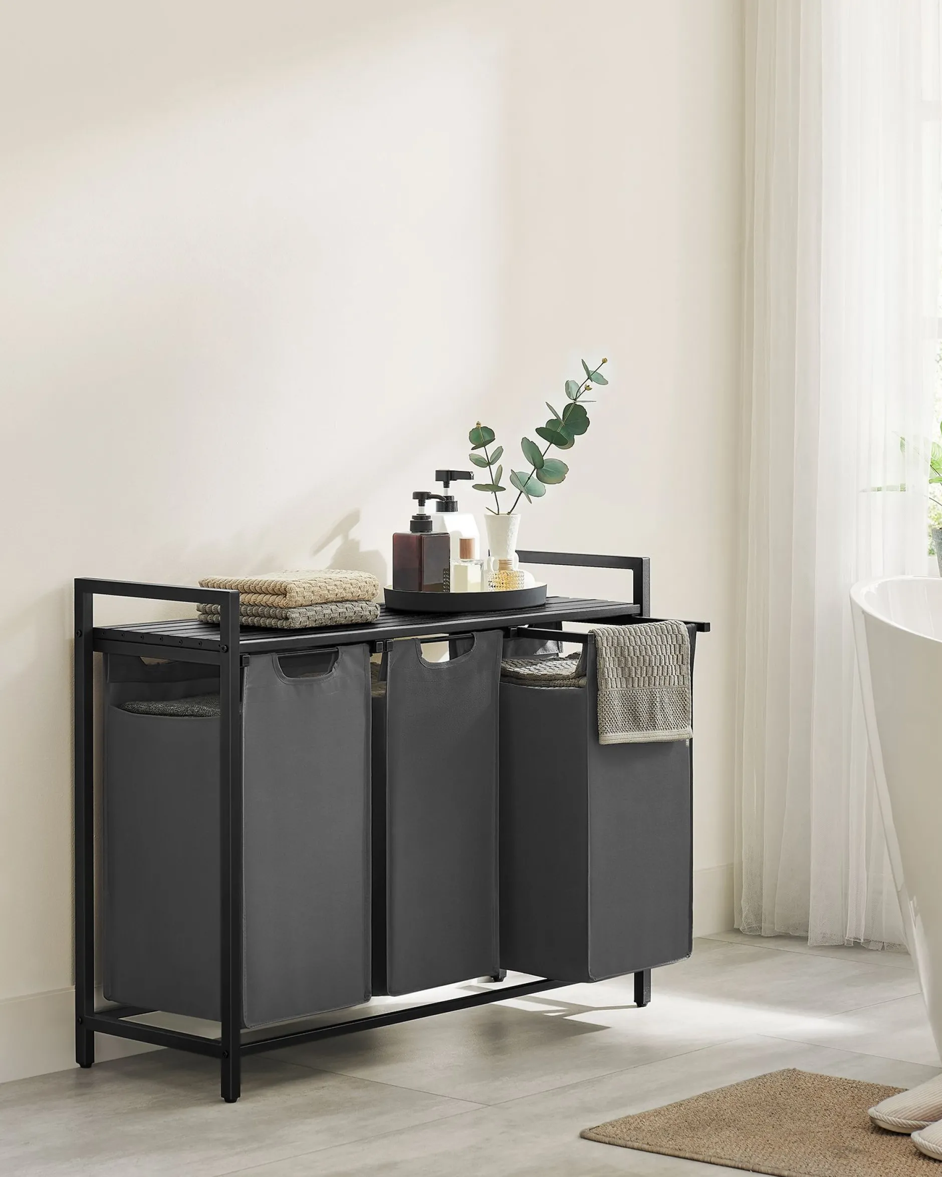 Wäschekorb mit Regal Polly | Drei Fächer | 92,5 x 33 x 72 cm | Grau